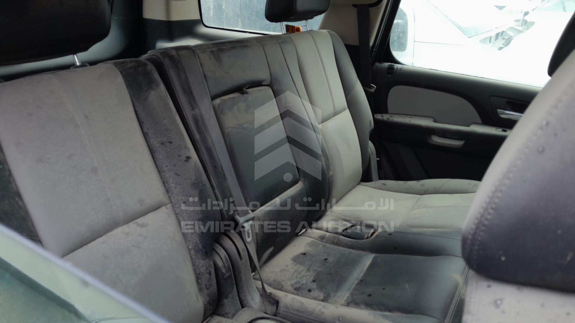 2008 CHEVROLET TAHOE VIN: 1GNFK13JX8R116173