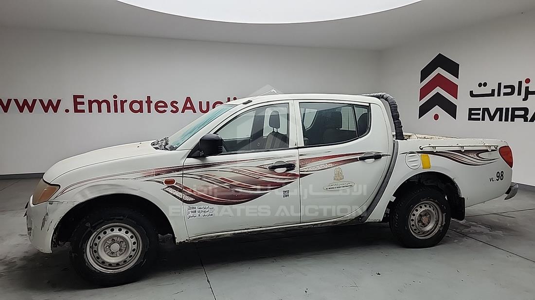2008 Mitsubishi L 200 — Front Left Angle — Photo 8