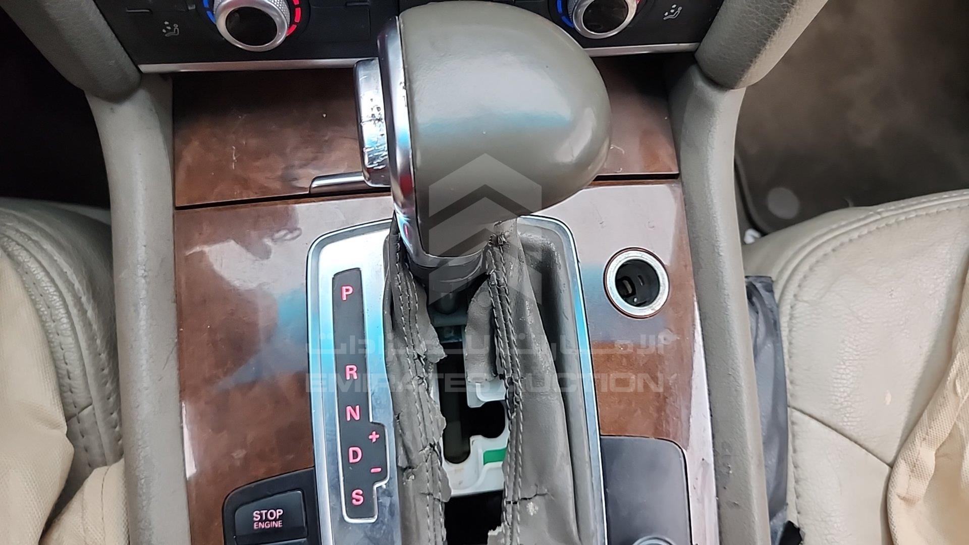 2012 AUDI Q7 VIN: WAUAGD4L2CD005058