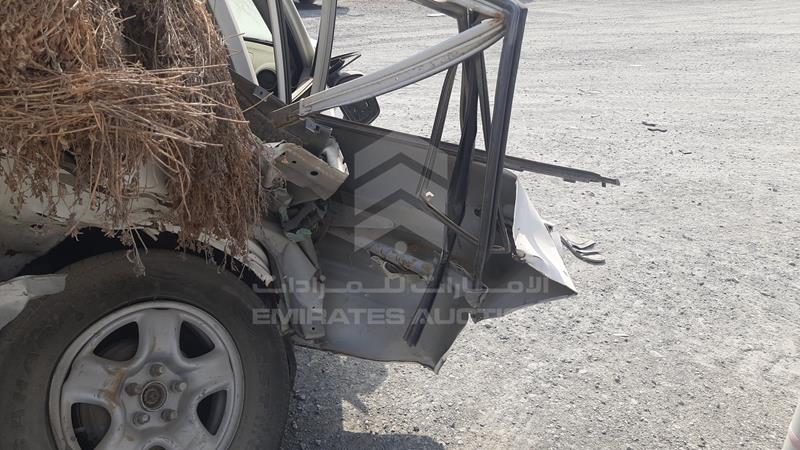 VIN: JTEHH20V955007456 Auction: EmiratesAuction Lot: 343812 JTEHH20V955007456 Toyota RAV 4 2005 BLACK Photo 18