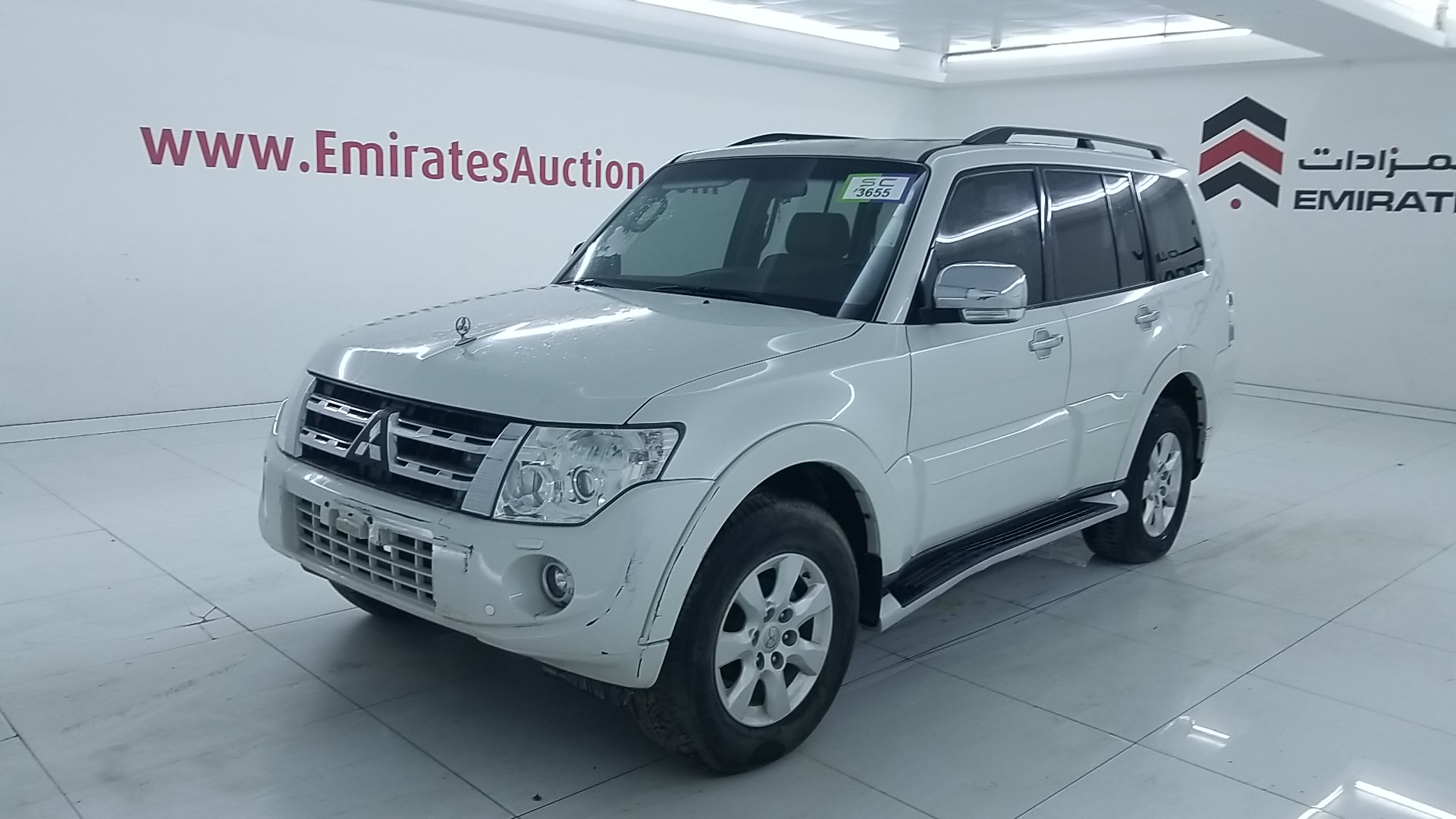 Mitsubishi pajero dubai