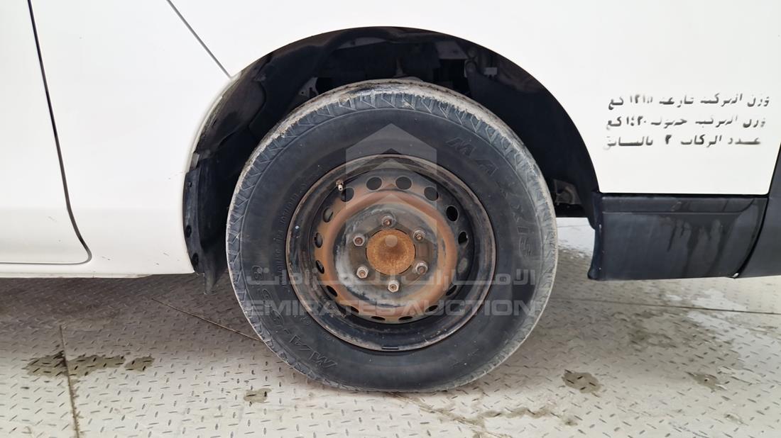 2020 Nissan Urvan — Front Right Tyre — Photo 22