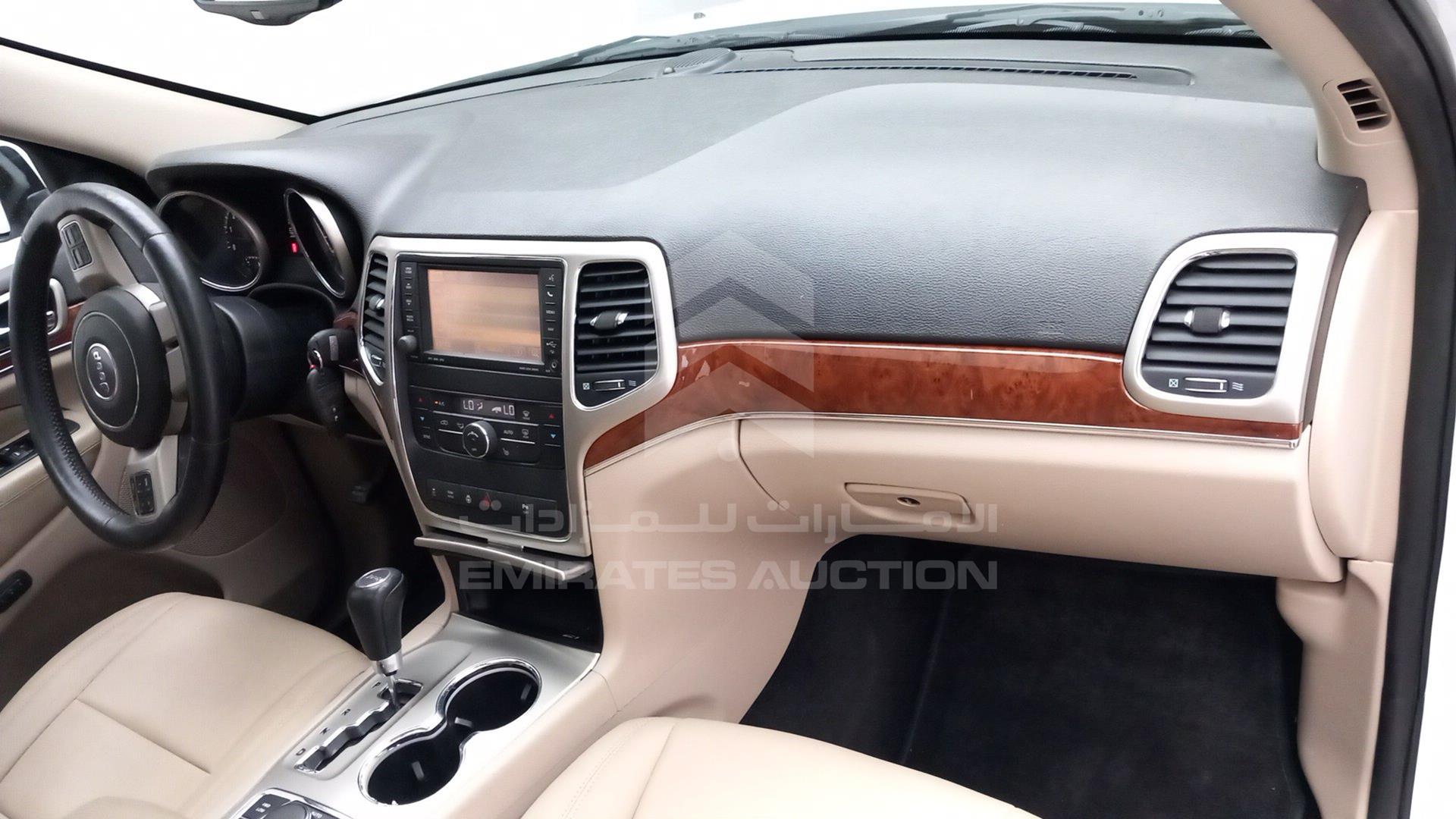 2013 JEEP GRAND CHEROKEE VIN: 1C4RJFBT6DC586576