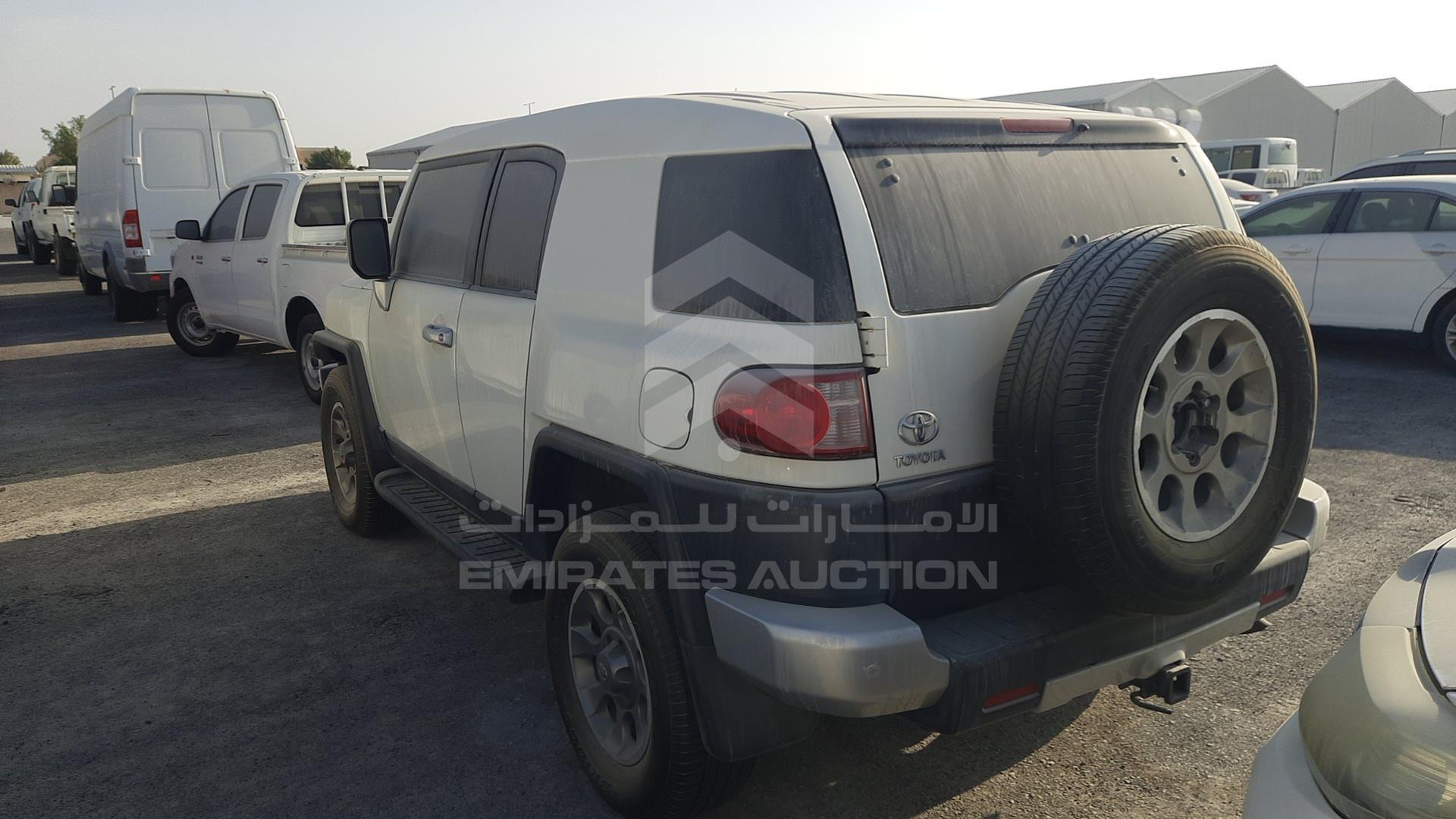 2013 TOYOTA FJ CRUISER VIN: JTEBU11F3DK171627