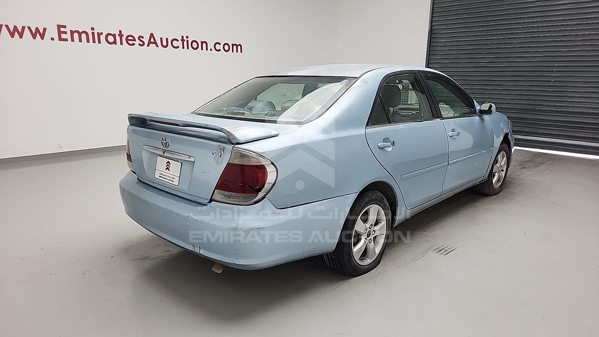 2005 TOYOTA CAMRY VIN: 4T1BE30KX5U567728