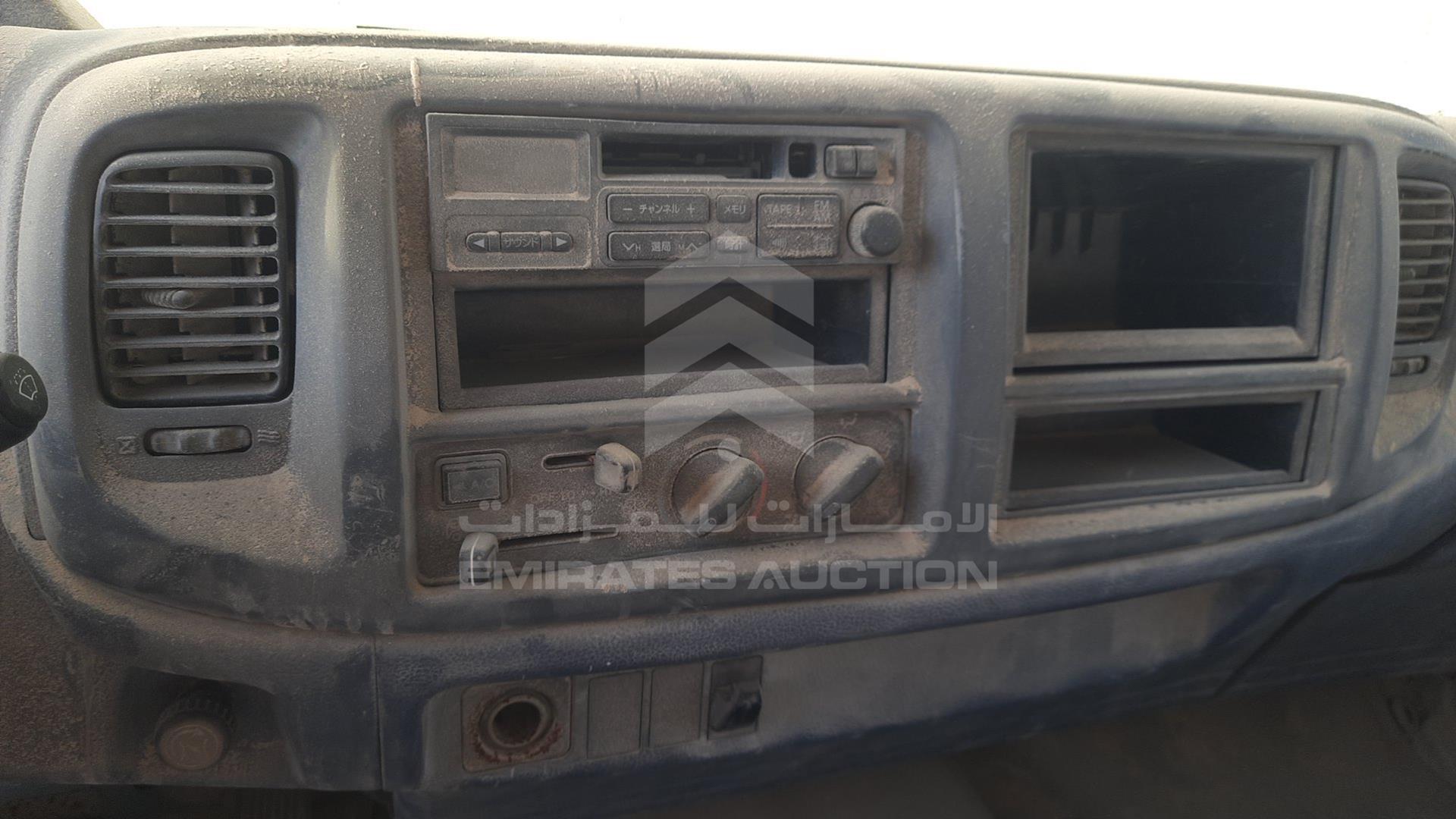 2005 HINO FD - TRUCK VIN: JHDFD1JL951S10545