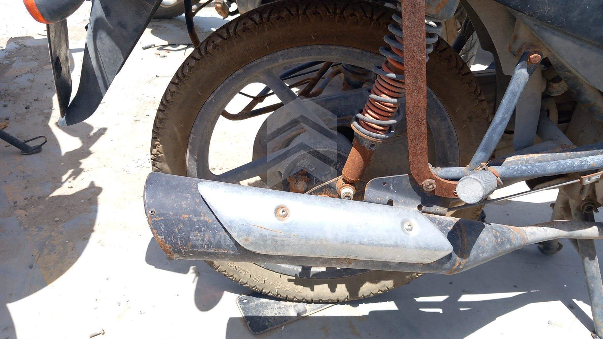 2011 BAJAJ 125CC VIN: MD2DDJKZZTWM70842