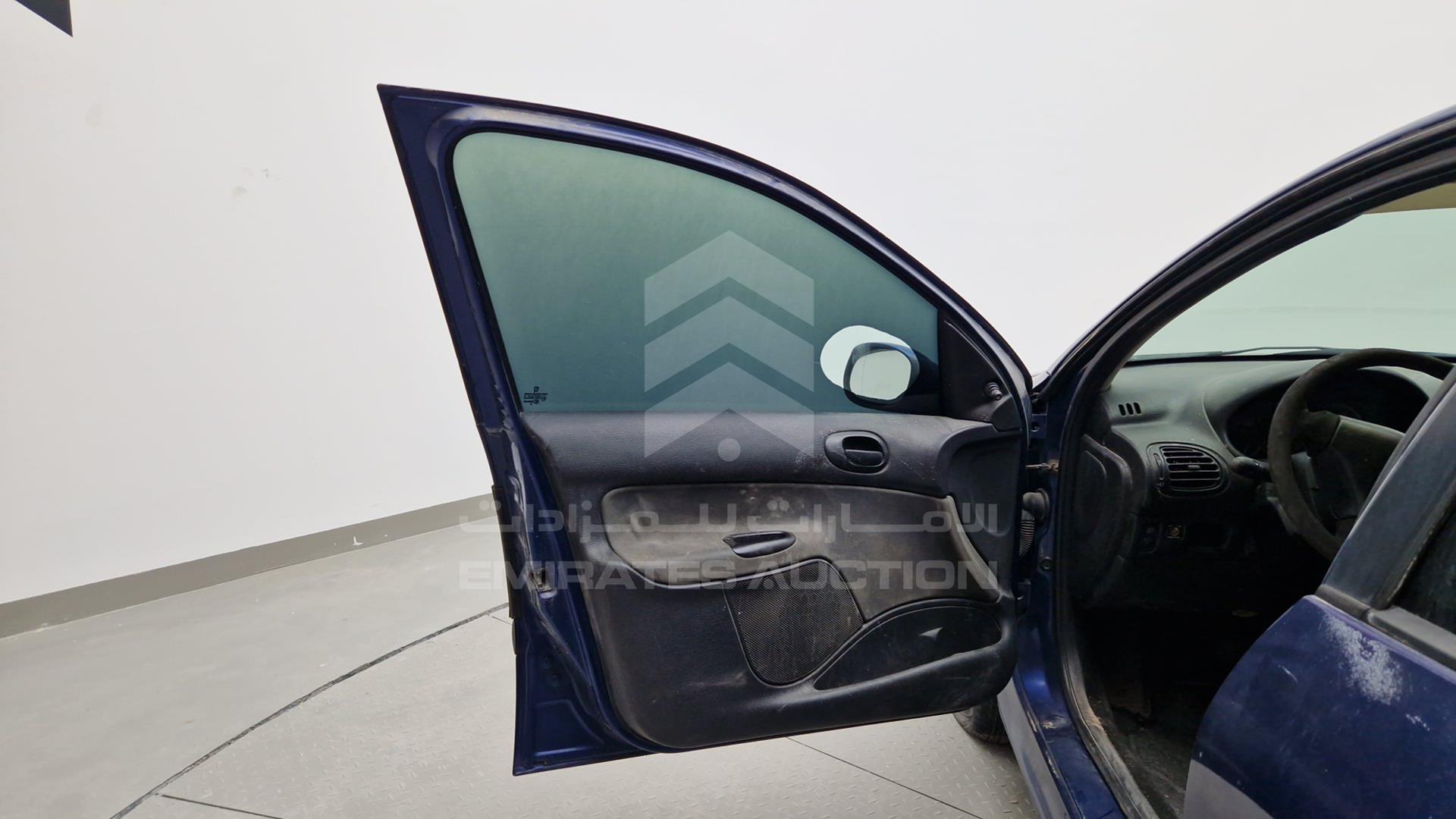 2007 PEUGEOT 206 VIN: VF32AKFWR7H000073