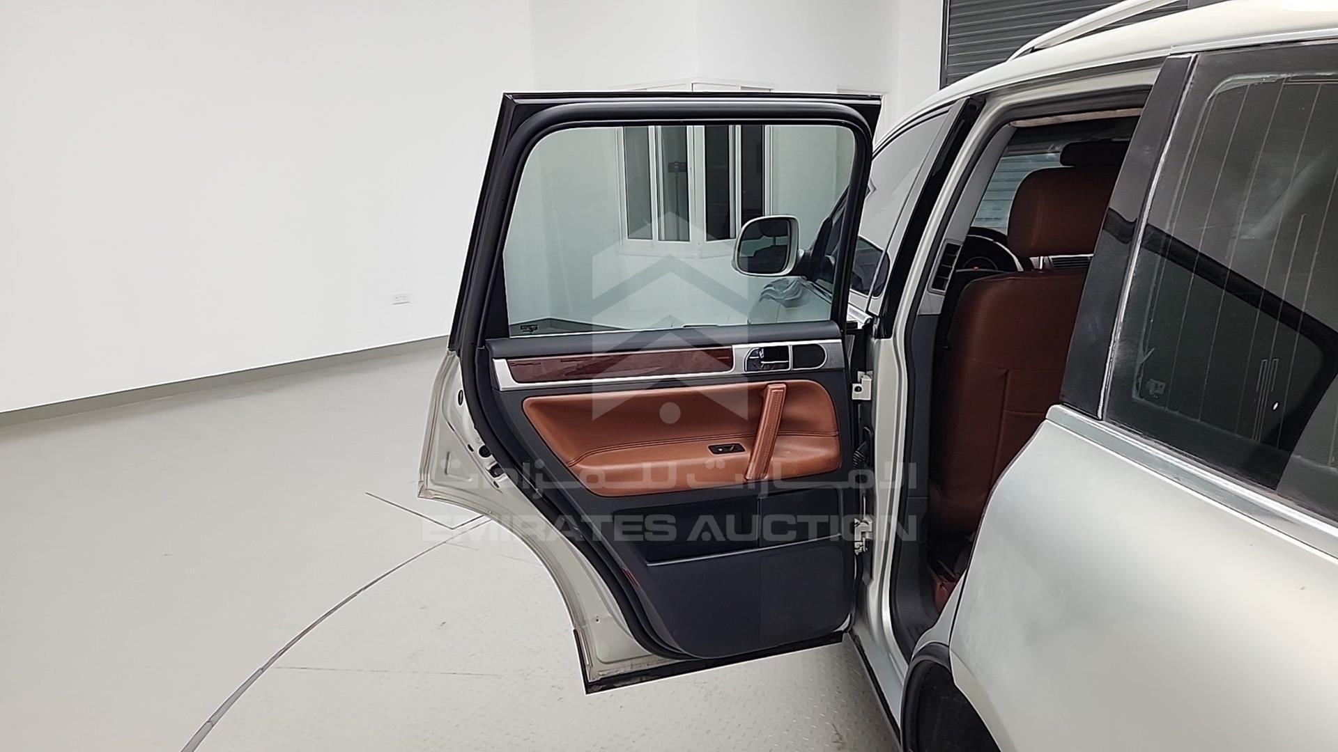2008 VOLKSWAGEN TOUAREG VIN: WVGAL27L38D050267
