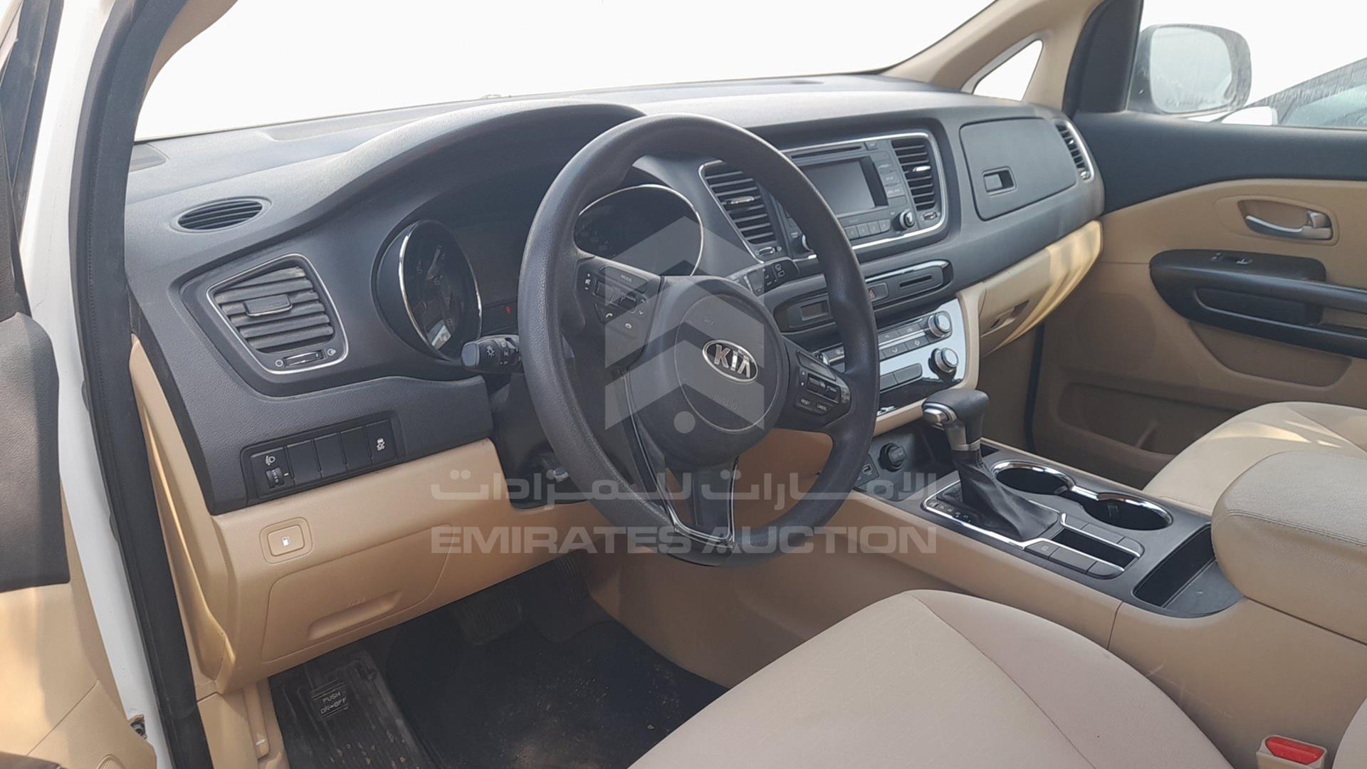 2020 KIA CARNIVAL VIN: KNAMB8122L6645483