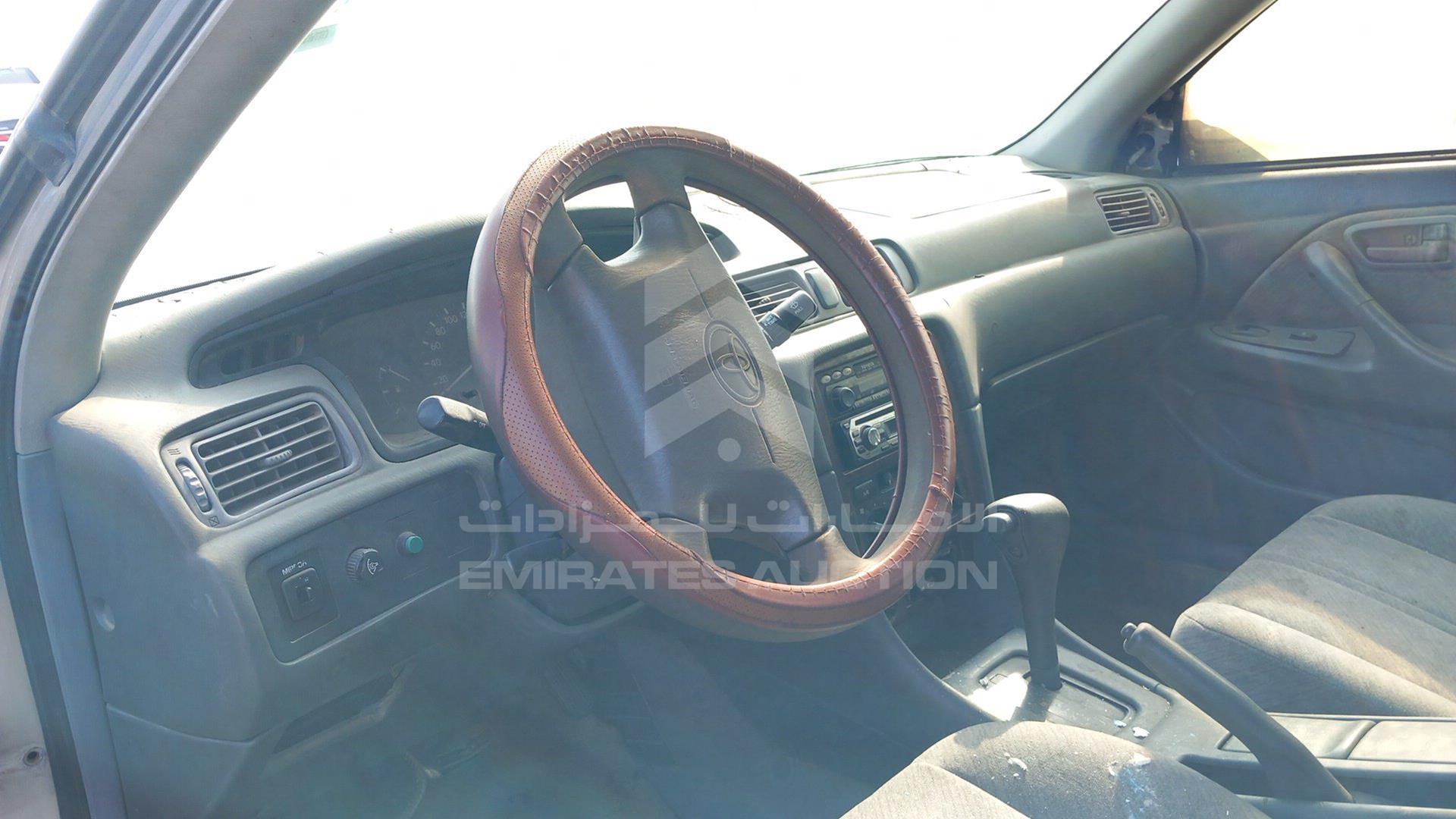 2002 TOYOTA CAMRY VIN: 6T1BG22K62X456938