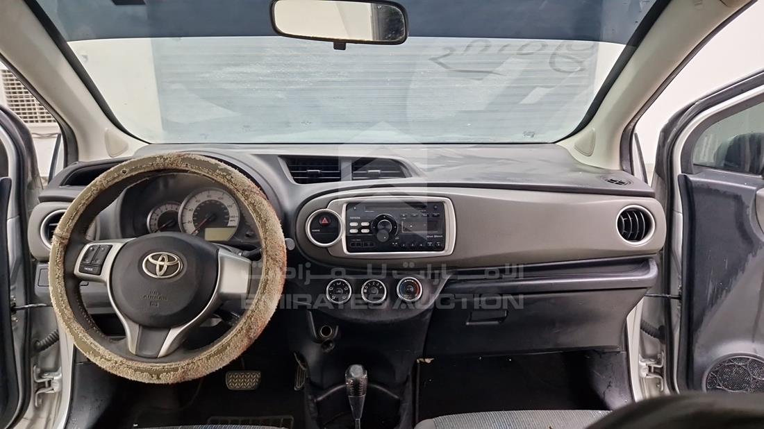 2014 Toyota Yaris — Full Dashboard View — Photo 19