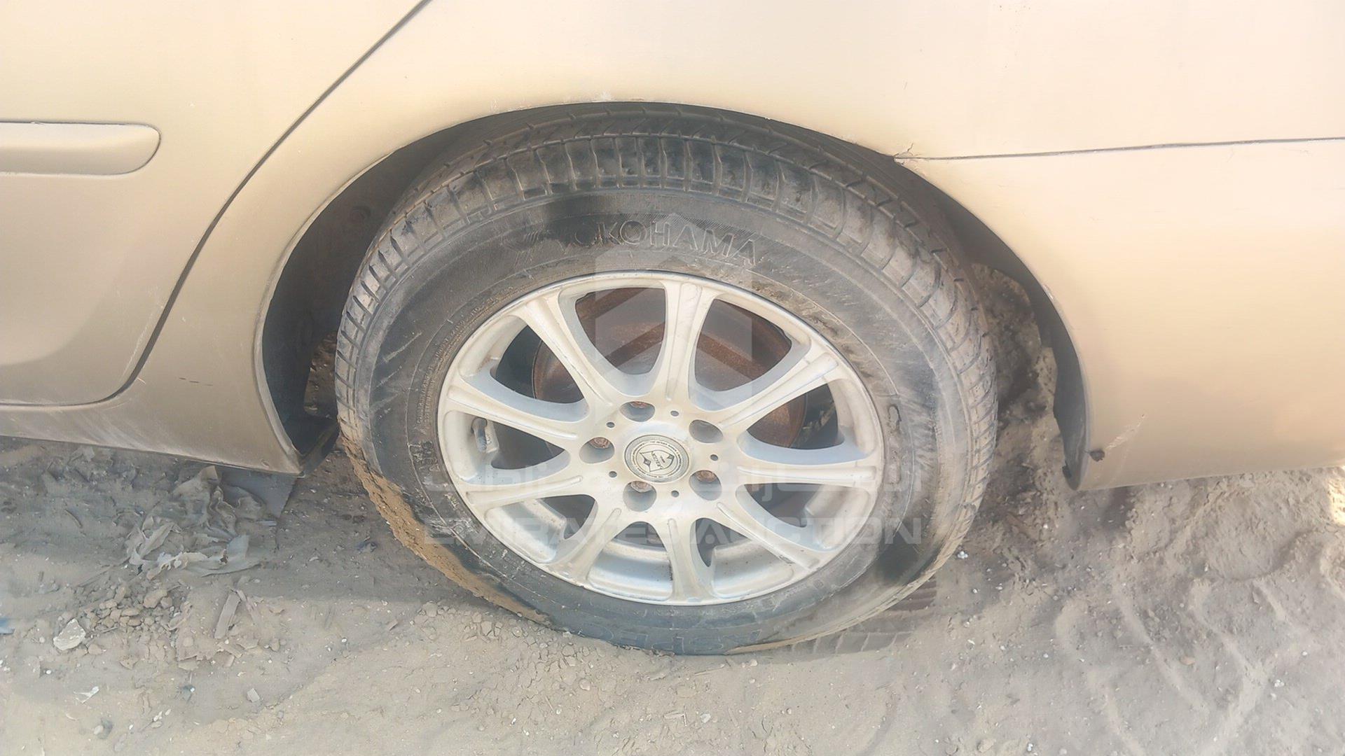 2004 TOYOTA CAMRY VIN: 4T1BE32KX4U896974