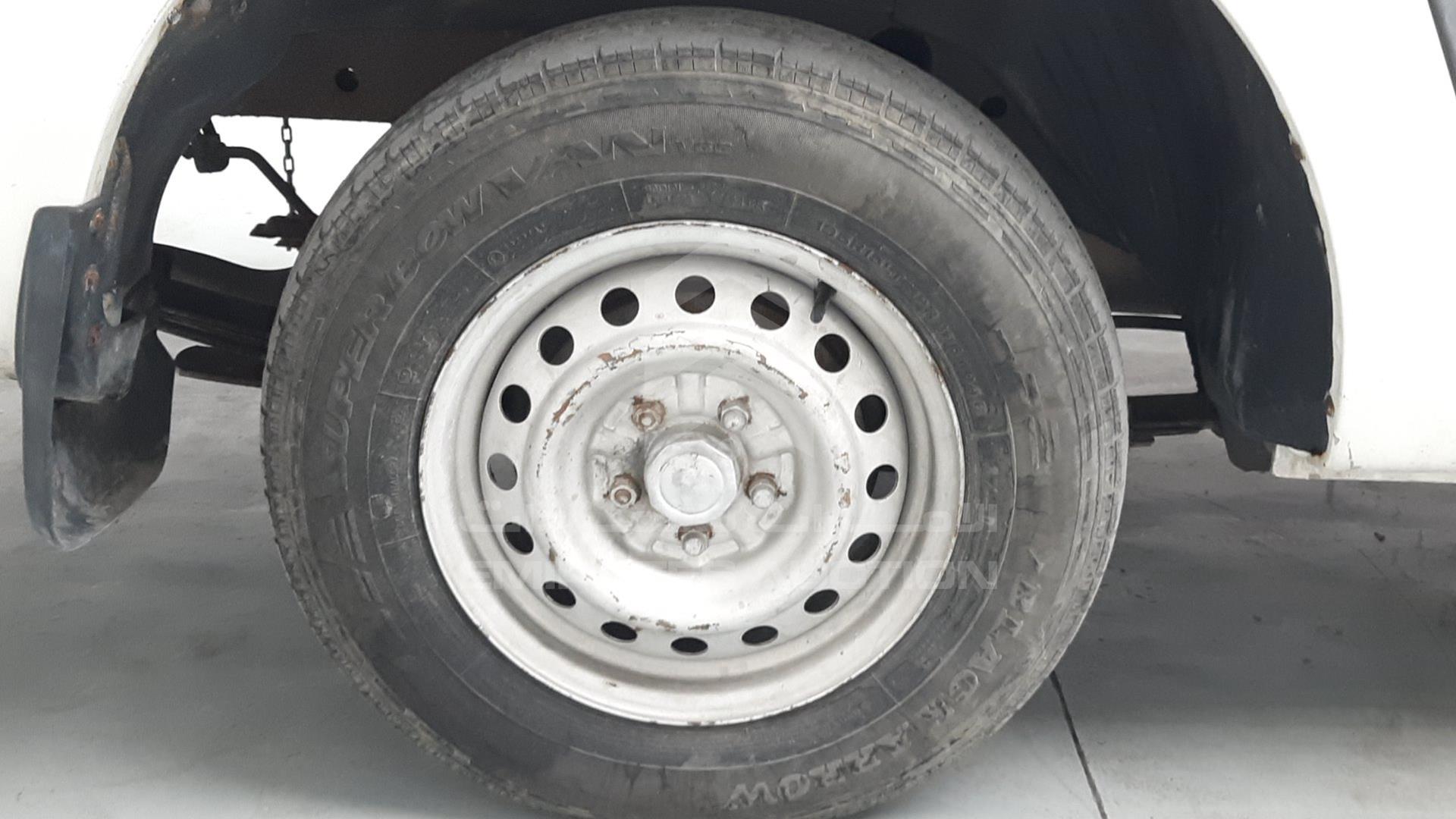 2015 MITSUBISHI L 200 VIN: MMBJNKA40FD017803