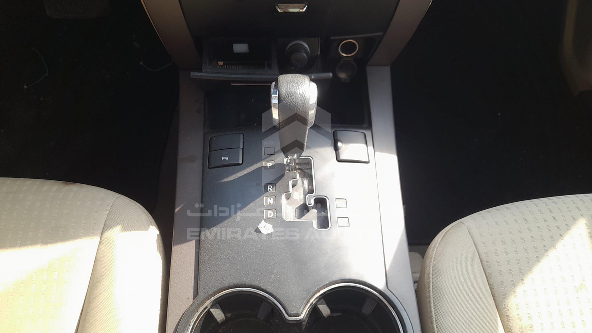2016 KIA MOHAVE VIN: KNAKM8119G5144613