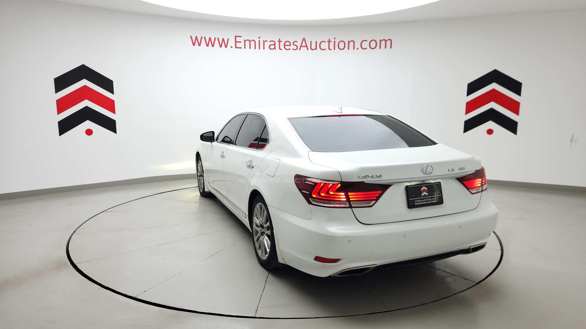 2014 LEXUS LS 460 L VIN: JTHGL46F8E5050906