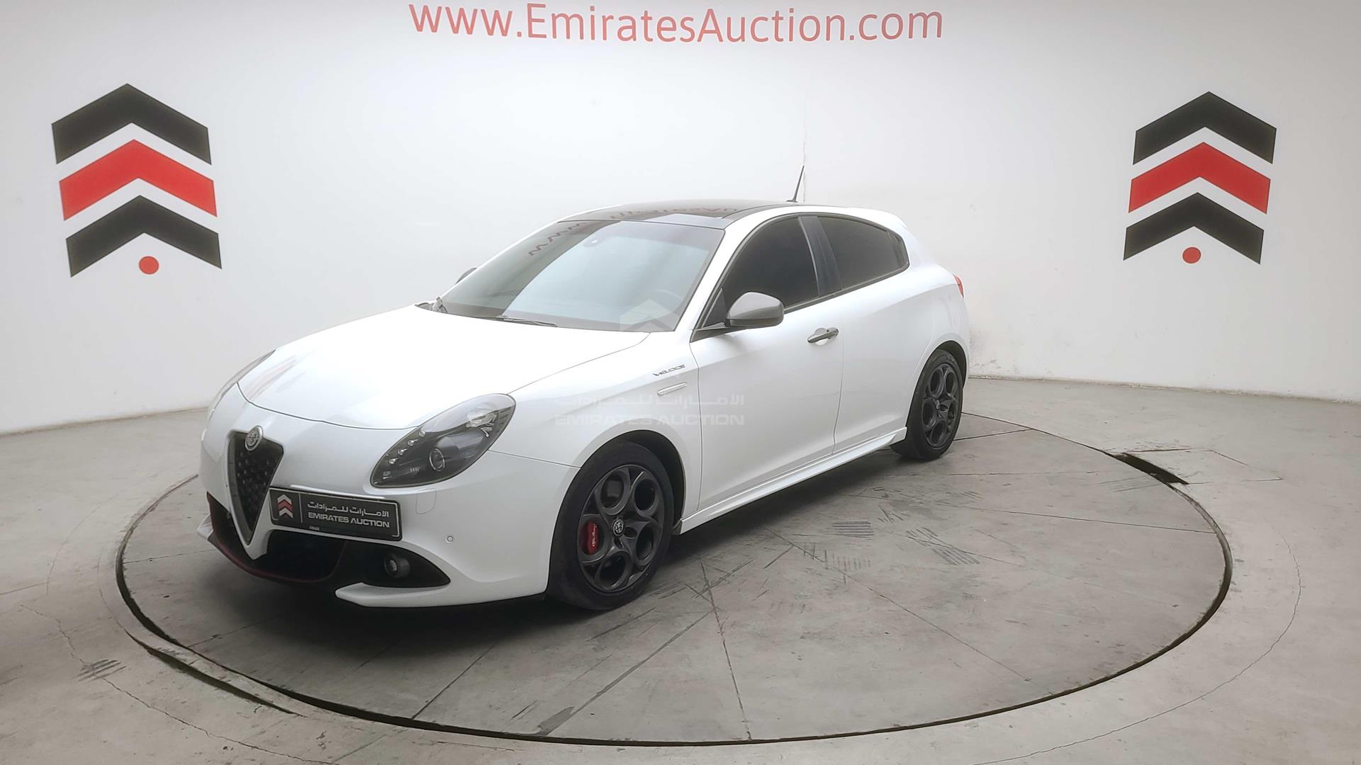 2019 ALFA ROMEO GILULIETTA VIN: ZARCABC45K7510929