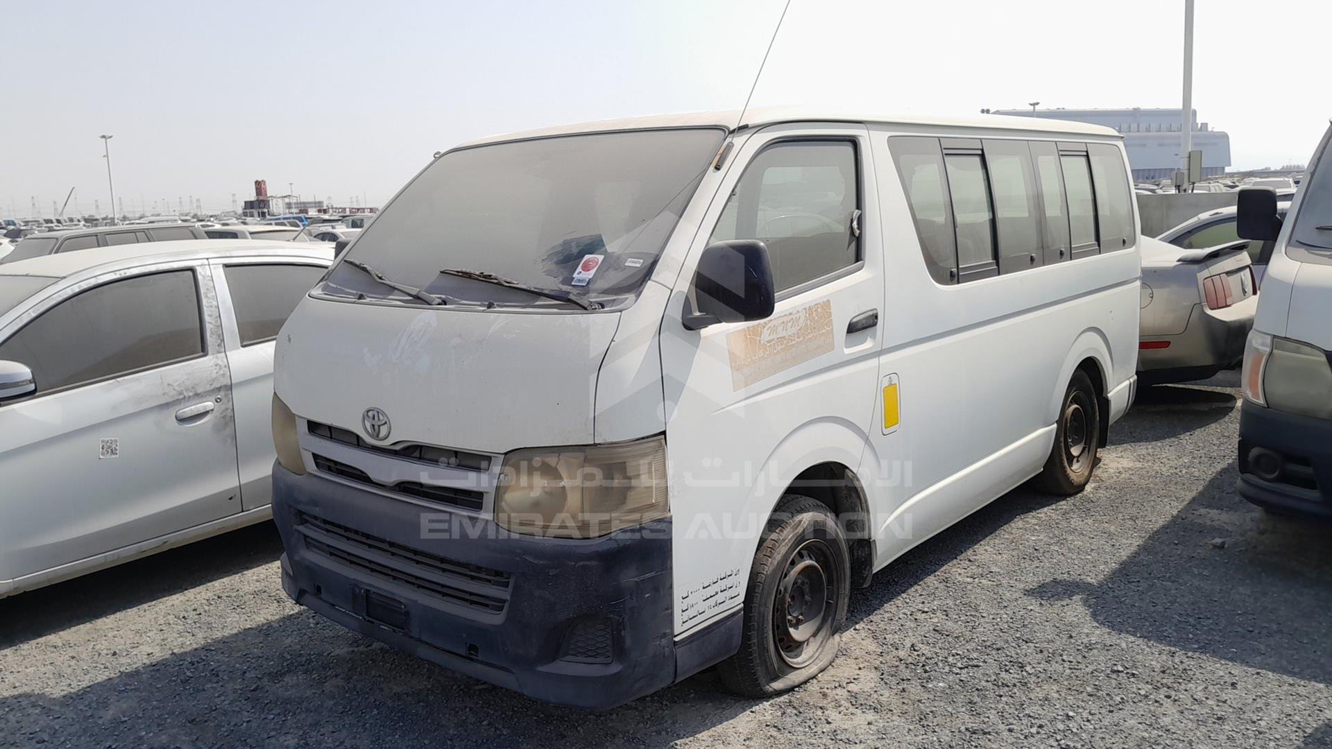 2011 TOYOTA HIACE VIN: JTGJX02P9B5021450