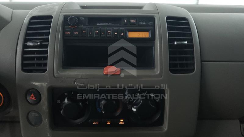 5N1AR1N87CC609082 Auction: EmiratesAuction Lot: 406027 5N1AR1N87CC609082 Nissan Pathfinder 2012 WHITE Photo 17