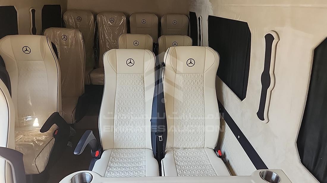 2024 Mercedes Sprinter — Instruction Manuals & Accessories — Photo 7