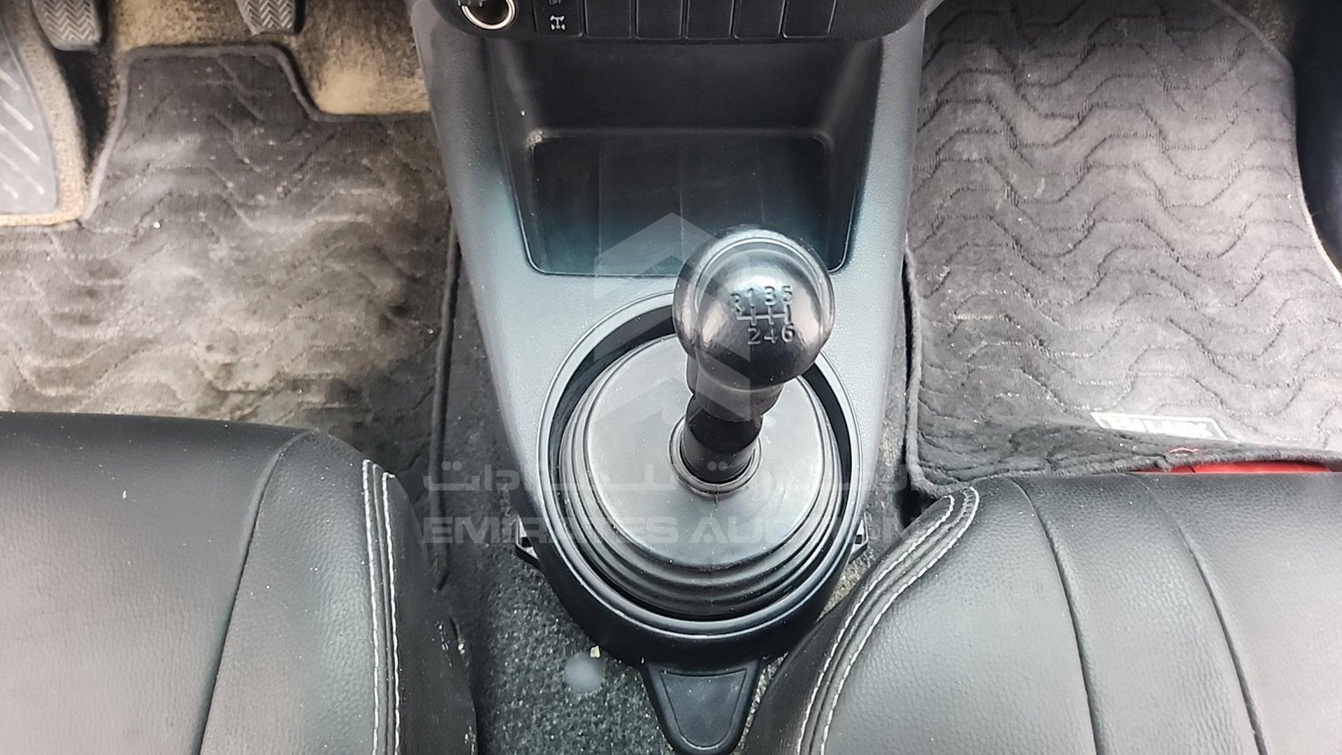 2023 TOYOTA HILUX VIN: MR0DB9CD1P5004085