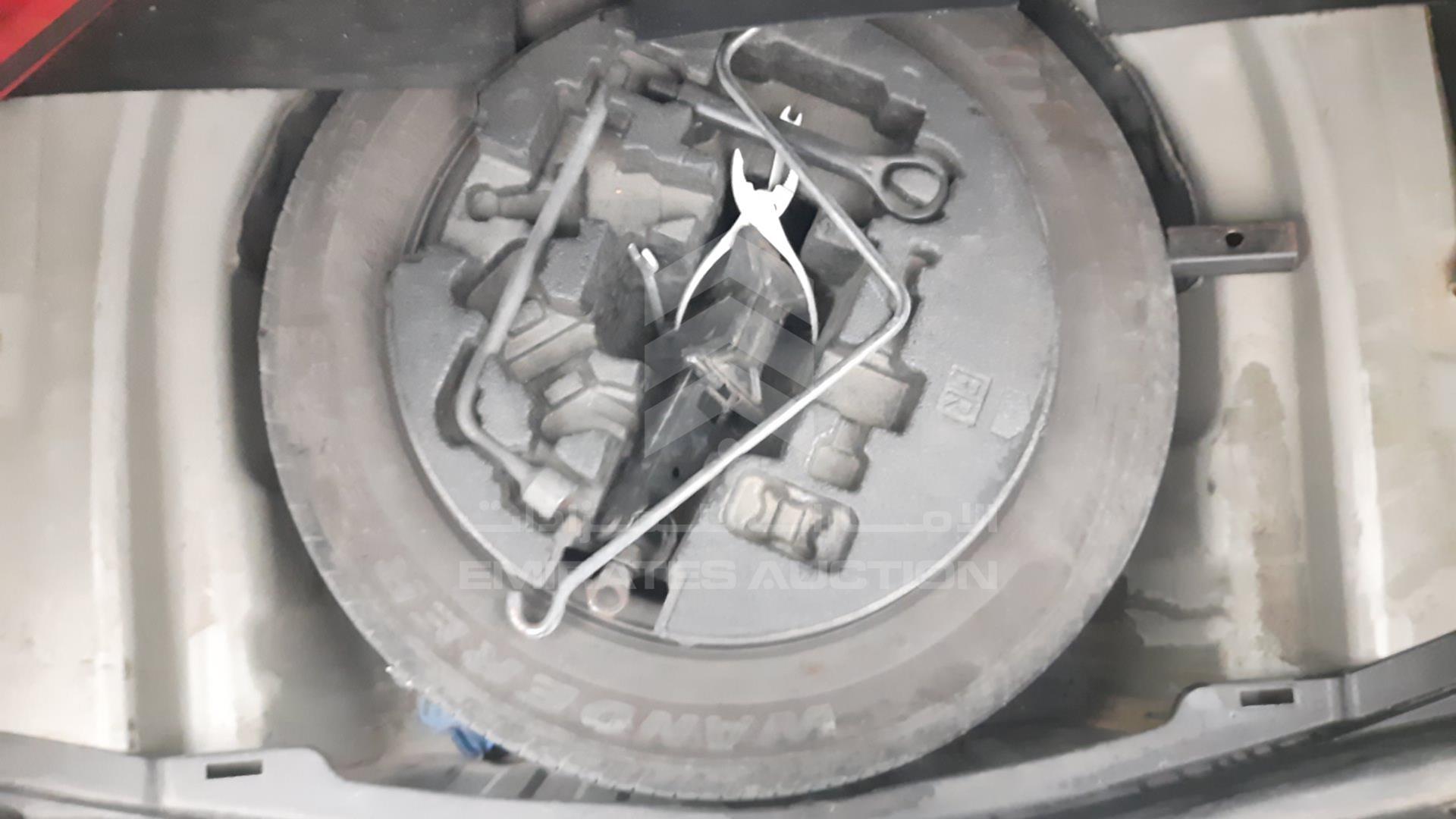 2019 TOYOTA CAMRY VIN: JTNBF9HK7K3024987