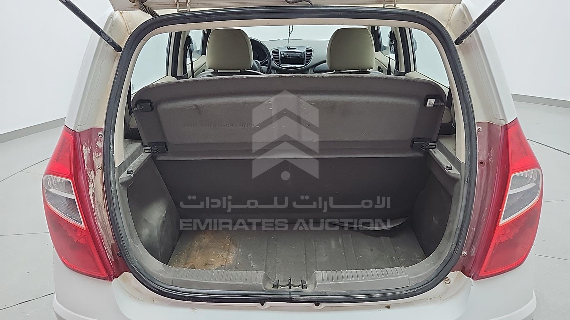 2015 HYUNDAI I10 VIN: MALAM51C3FM570457