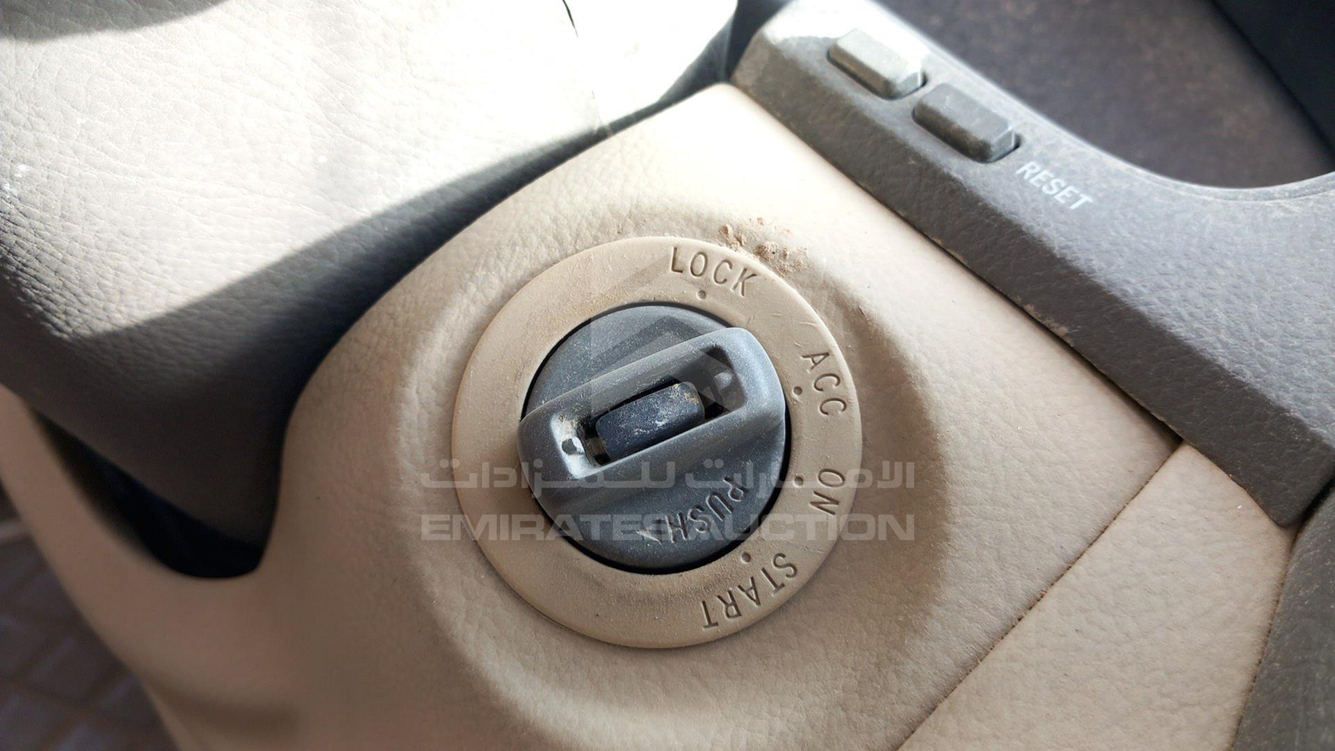 2005 LEXUS LS 430 VIN: JTHBN36F755023033