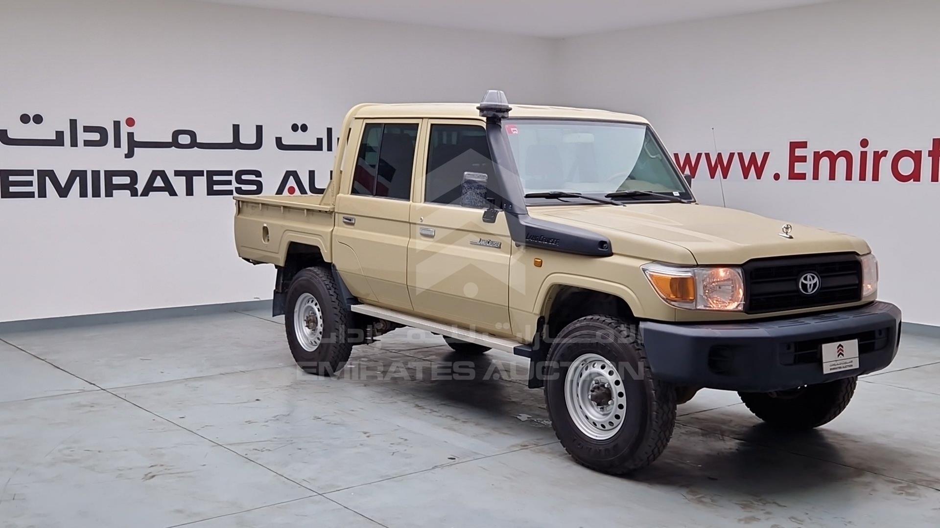 2018 TOYOTA LAND CRUISER VIN: JTFBU71J4J7061431