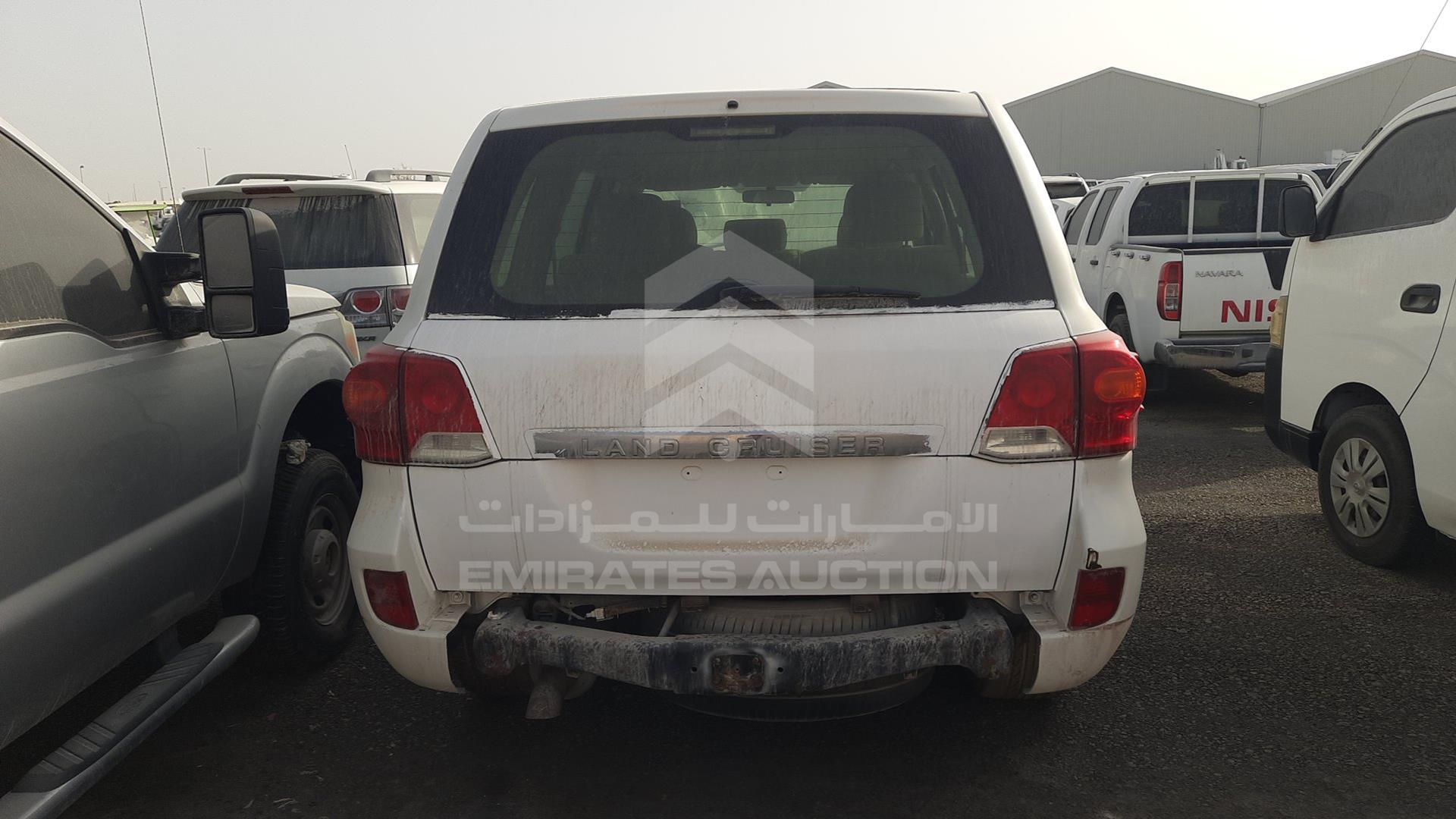 2014 TOYOTA LAND CRUISER VIN: JTMDU09J3E4094215