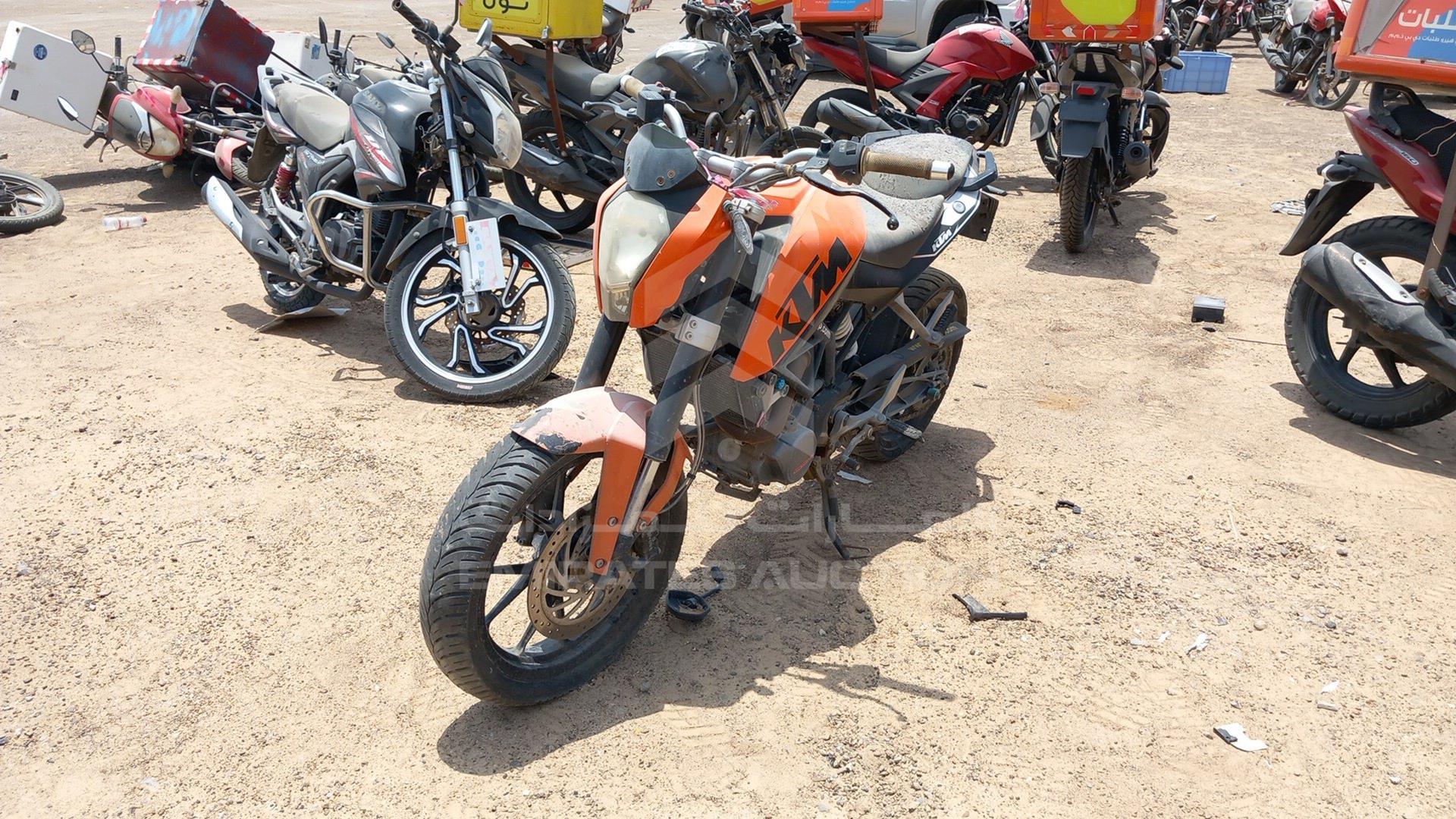 0 KTM --- VIN: VBKJUC406EC023923