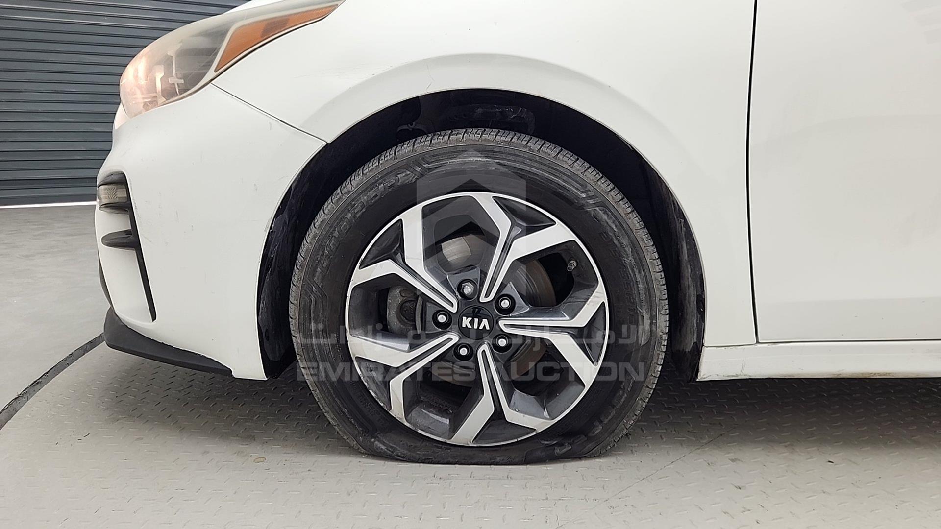 2019 KIA FORTE VIN: 3KPF24AD2KE005885