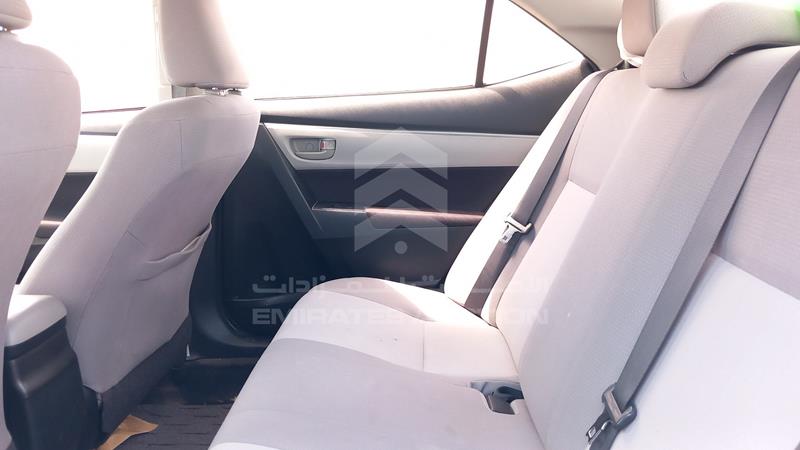 RKLBL9HE7F5236244 Auction: EmiratesAuction Lot: 408508 RKLBL9HE7F5236244 Toyota Corolla 2015 GREY Photo 21