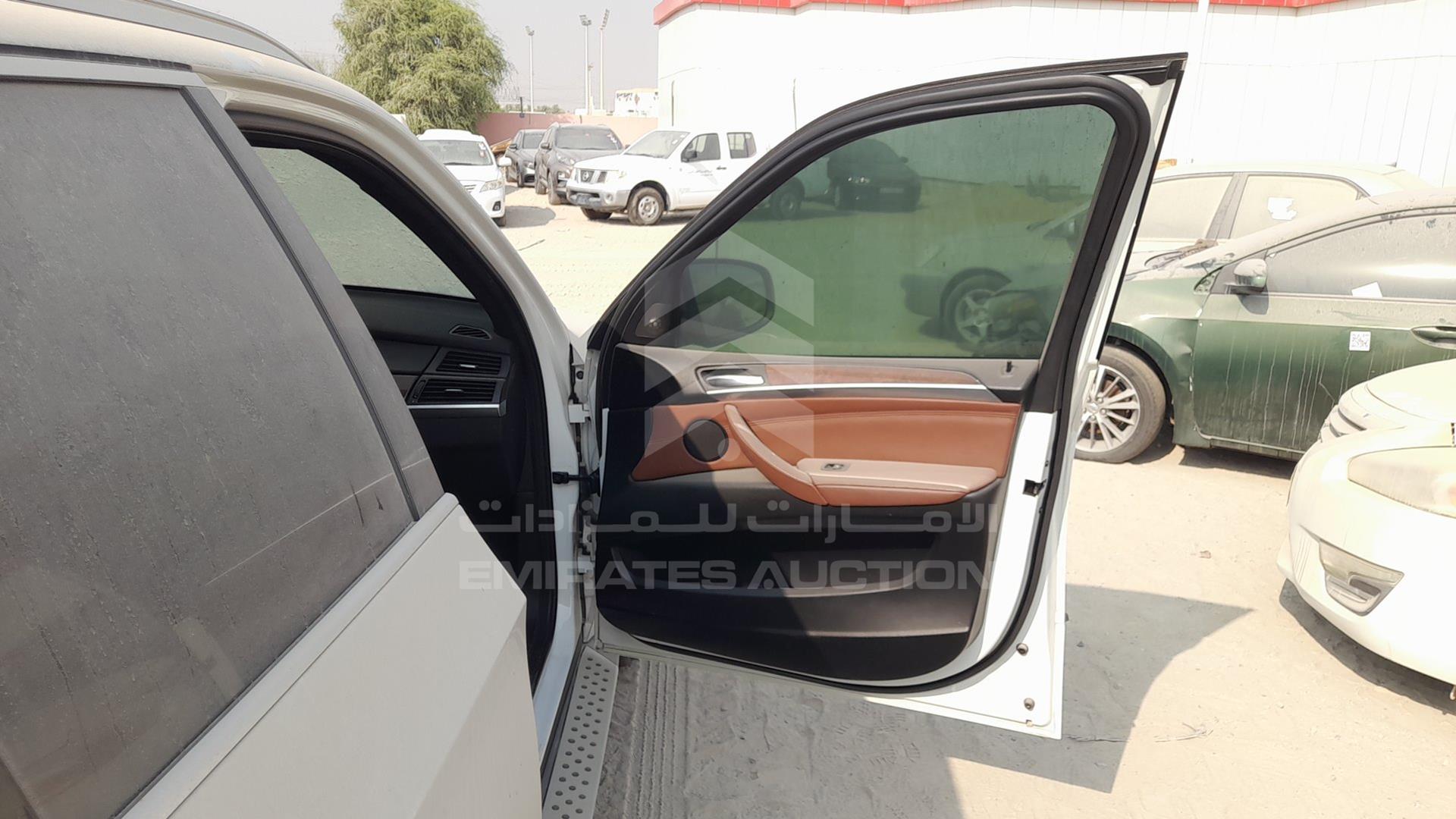 2013 BMW X5 VIN: WBAZV8106DL394983