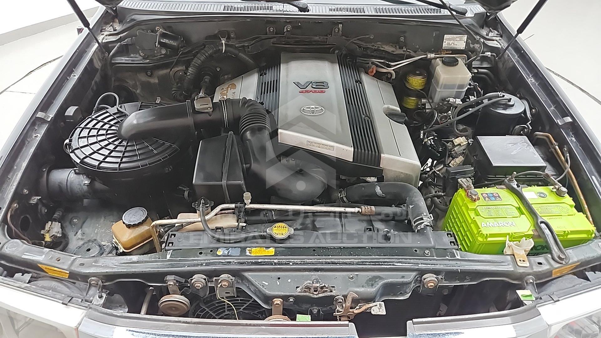 2001 TOYOTA LAND CRUISER VIN: JTEHT05J012009553