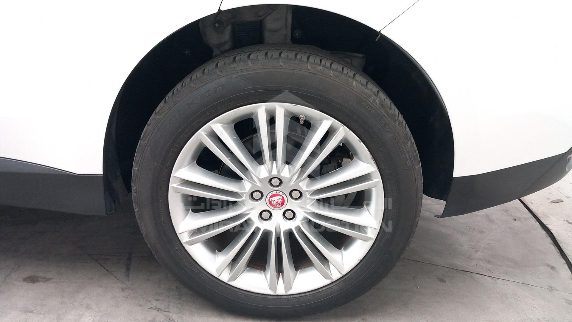 2018 JAGUAR F-PACE VIN: SADCJ2FX3JA280958