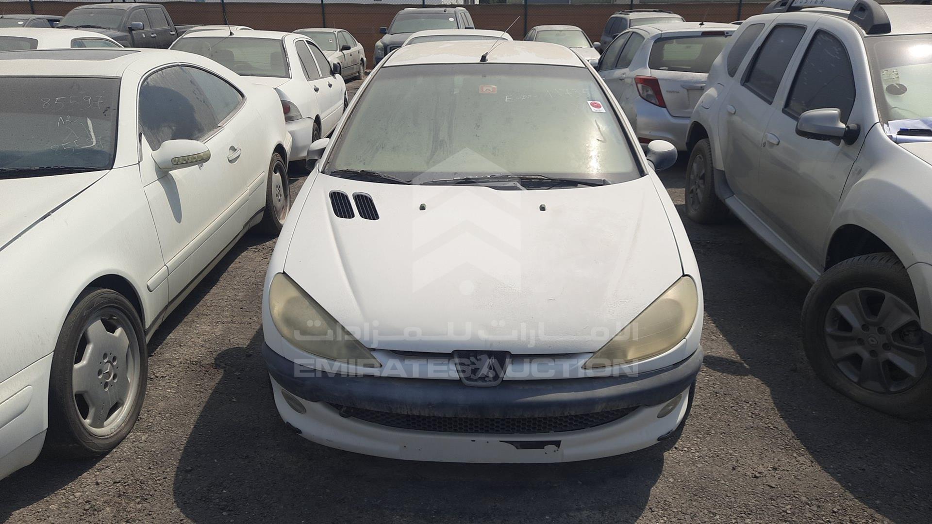 2005 PEUGEOT 206 VIN: VF32AKFWR5W011067