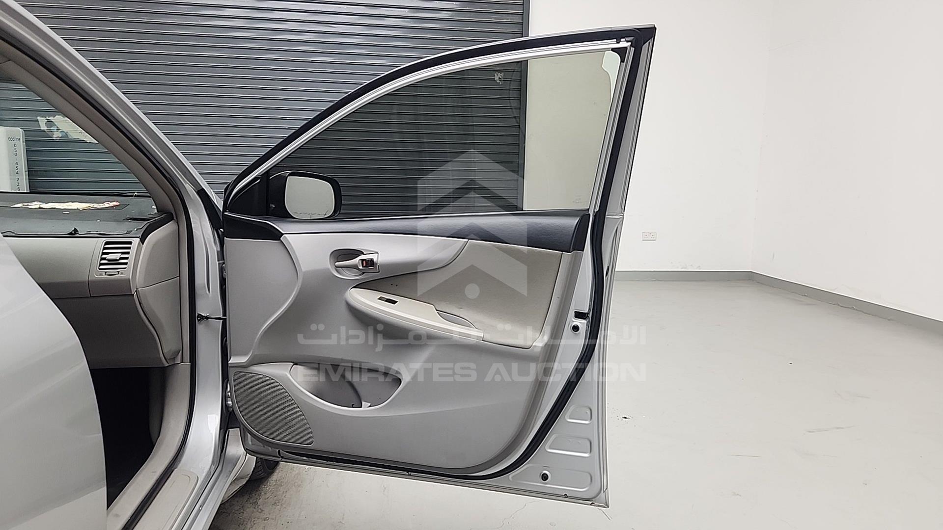 2013 TOYOTA COROLLA VIN: RKLBC42EXD5313777