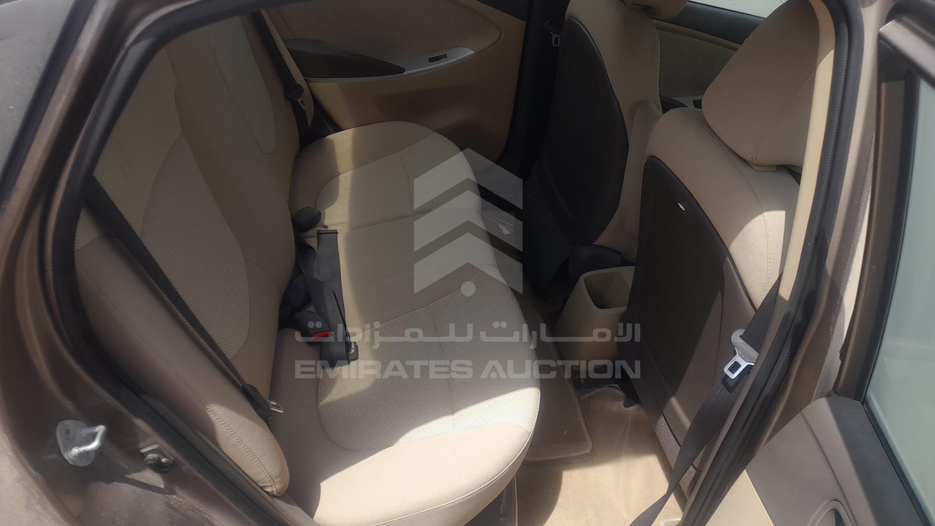 2015 HYUNDAI ACCENT VIN: KMHCT41B9FU679257