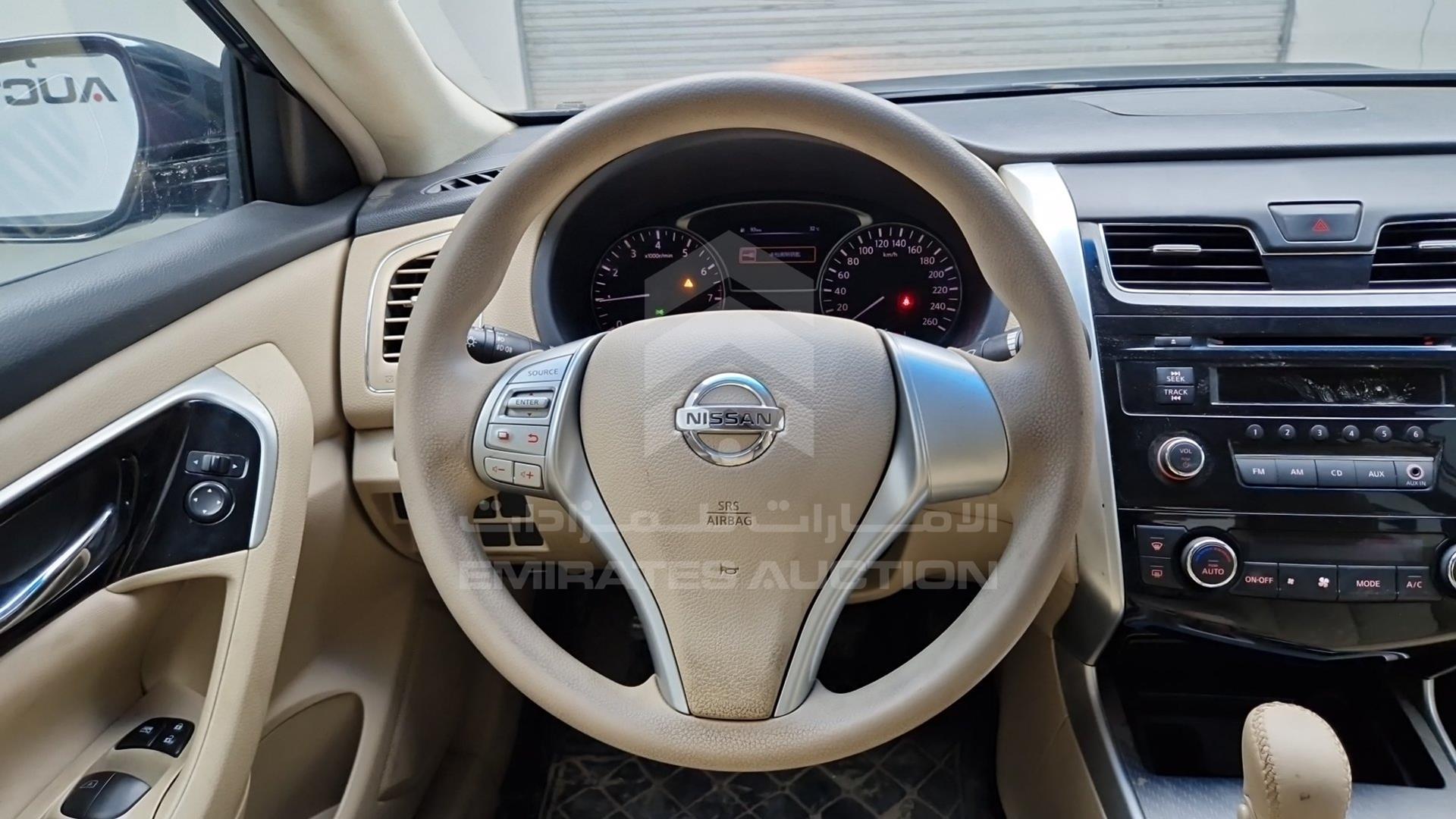 2017 NISSAN TEANA VIN: LGBF5AE05HR312437