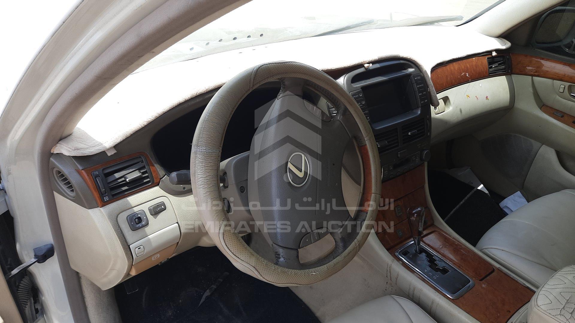 2001 LEXUS LS 430 VIN: JTHBN30F310037382