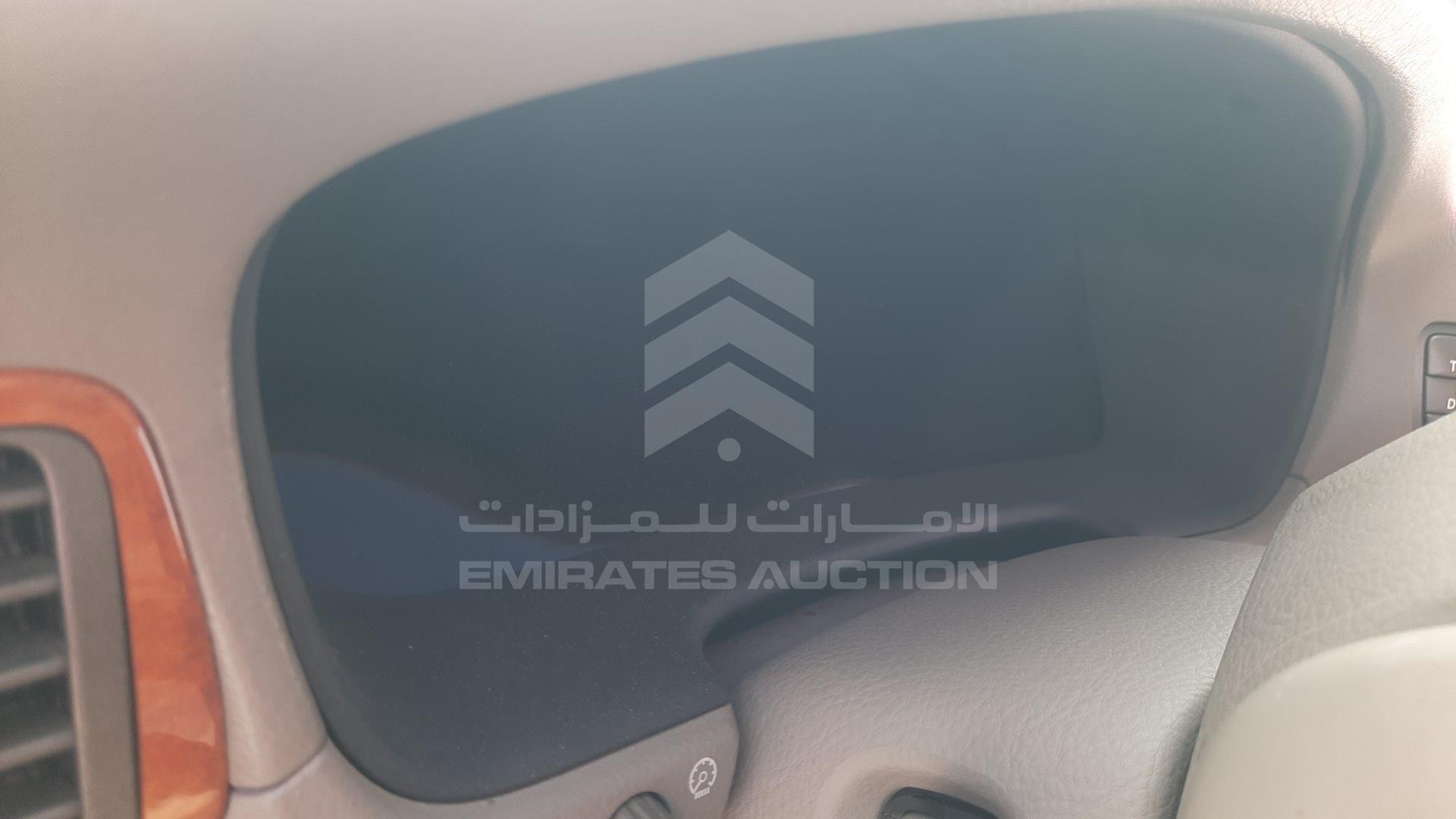 2001 LEXUS LS 430 VIN: JTHBN30F910048922