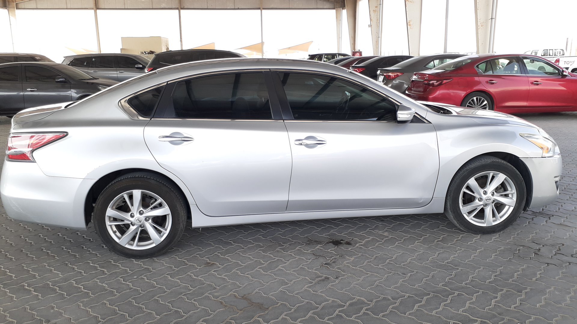 2015 Nissan Altima for sale in UAE | 201407