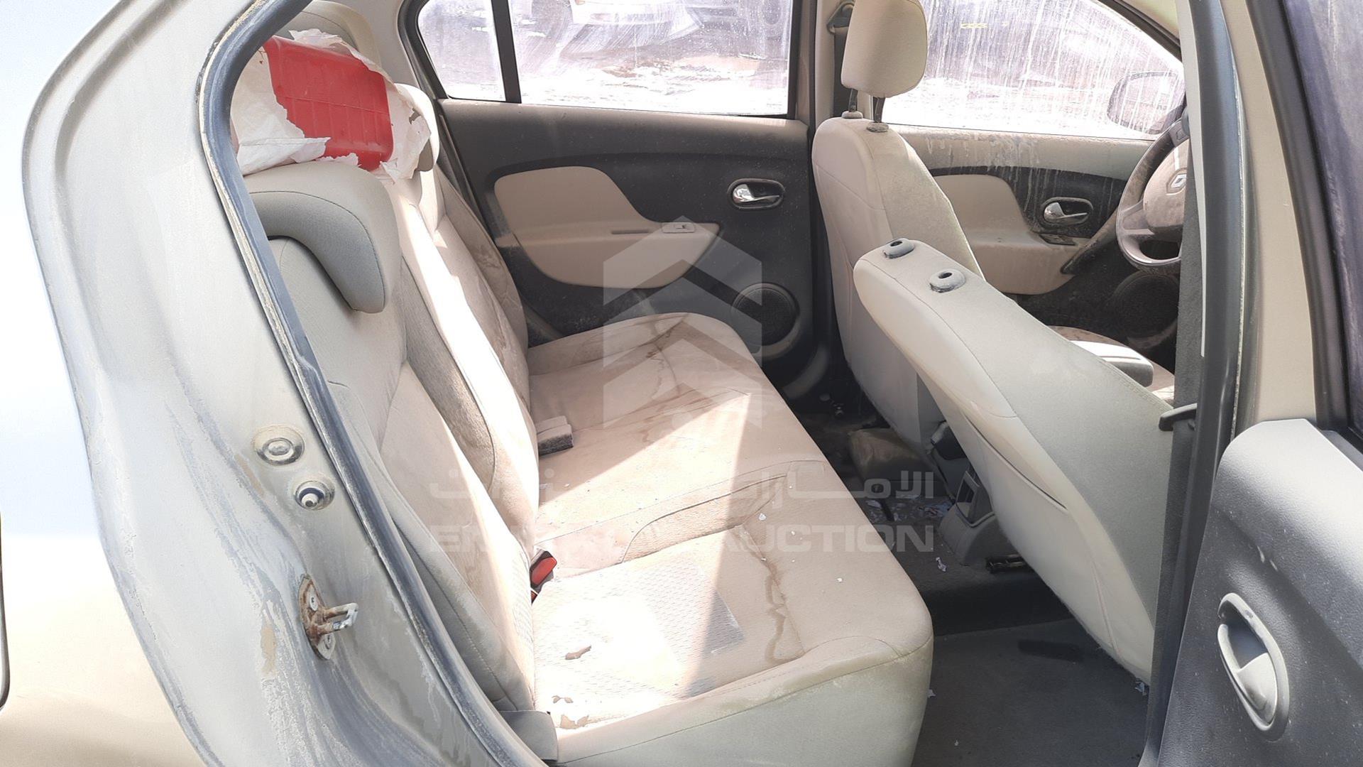 2015 RENAULT SYMBOL VIN: VF14SRAB3FT529190