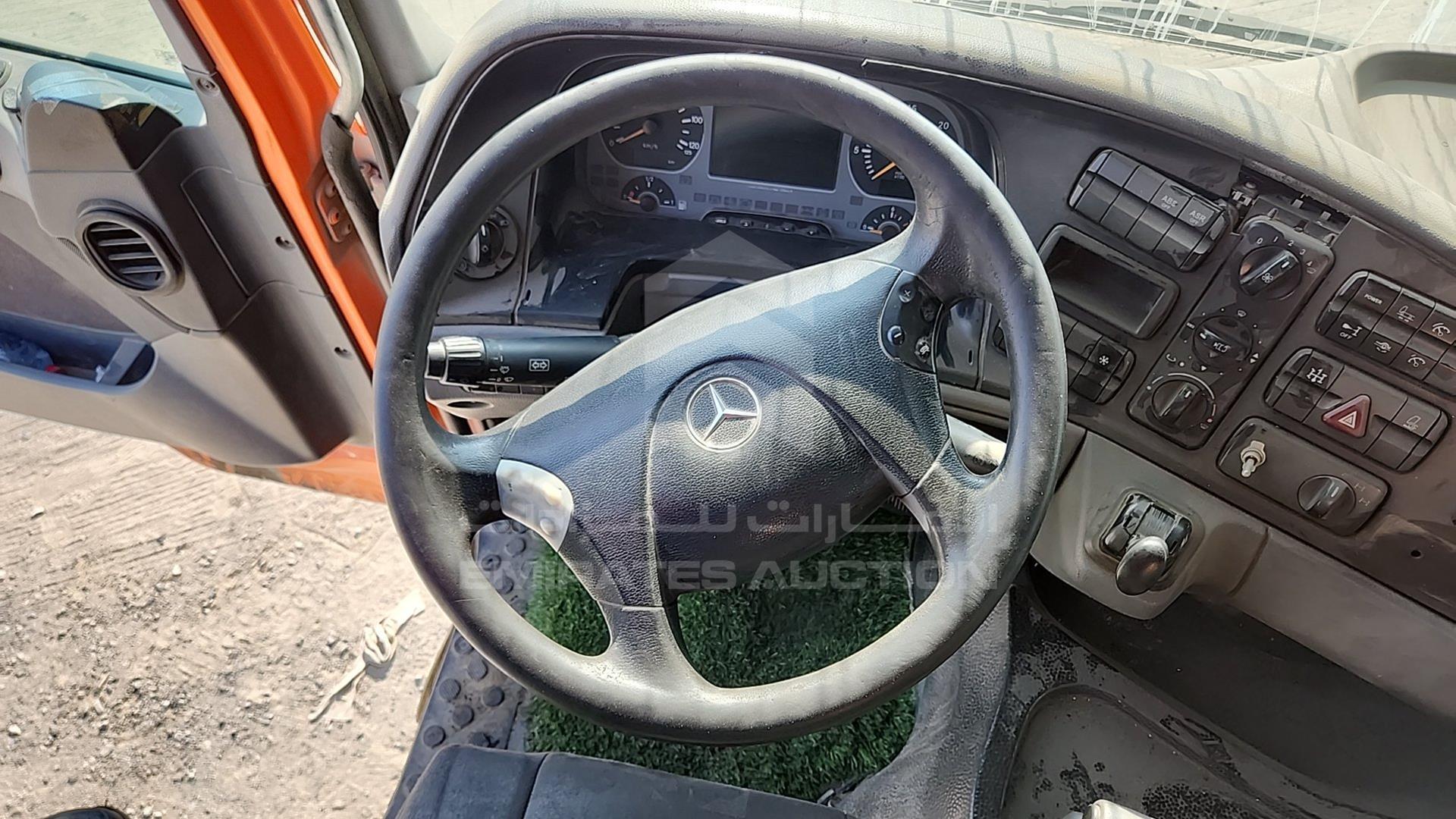2007 MERCEDES ACTROS VIN: WDAKHCAA47L192058
