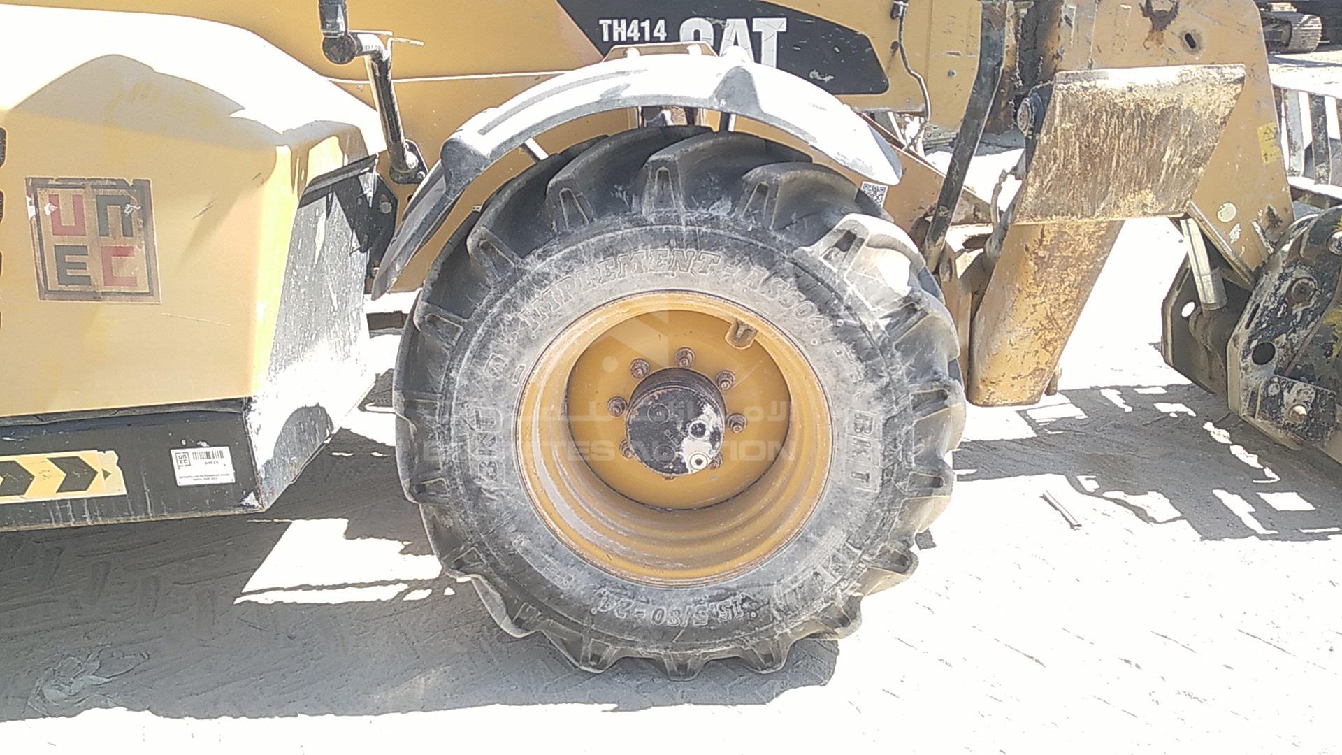 2014 CATERPILLAR TH414 VIN: YC5000000TBZ00900
