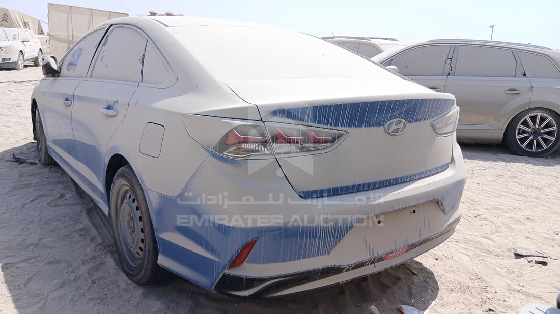 2018 Hyundai Sonata — Rear Left Angle — Photo 6