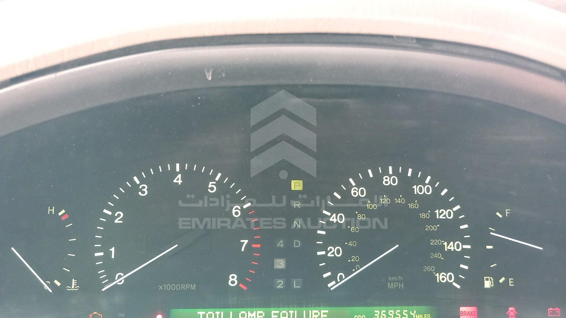 1998 LEXUS LS400 VIN: JT8BH28FXW0102032