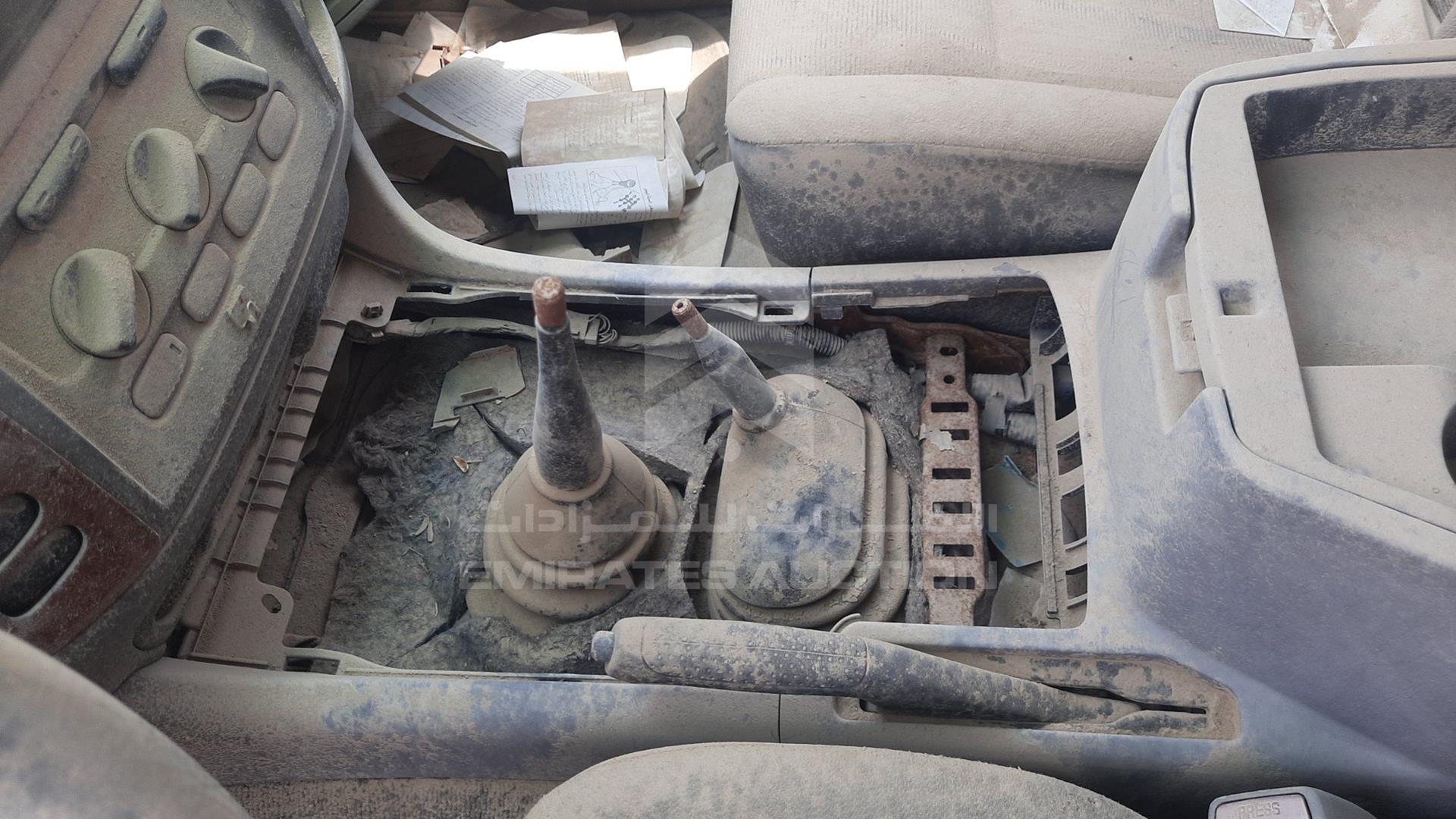 2004 TOYOTA LAND CRUISER VIN: JTECB09J443013434