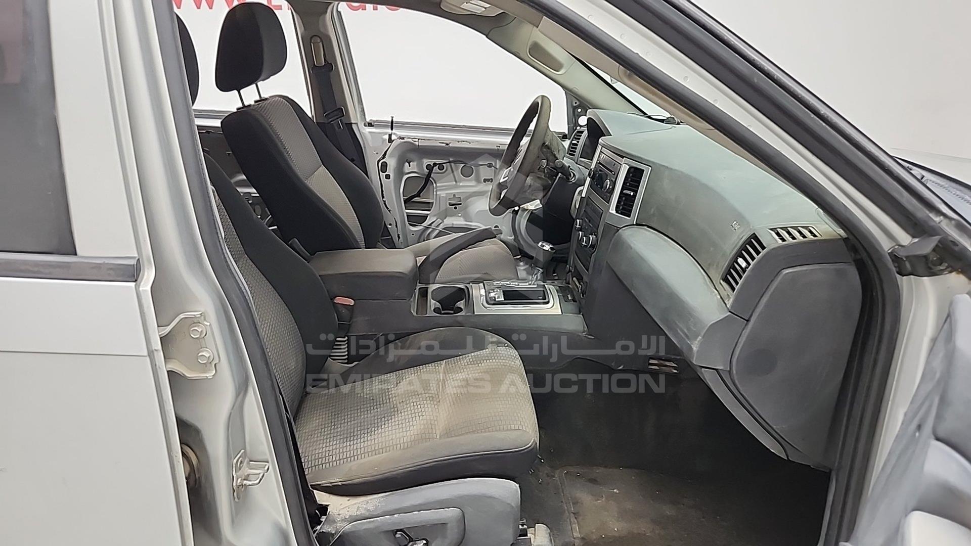 2008 JEEP GRAND CHEROKEE VIN: 1J8GC48K98Y125961